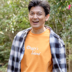 【FIRST】メッセージTシャツ　WONDERFULLIFE