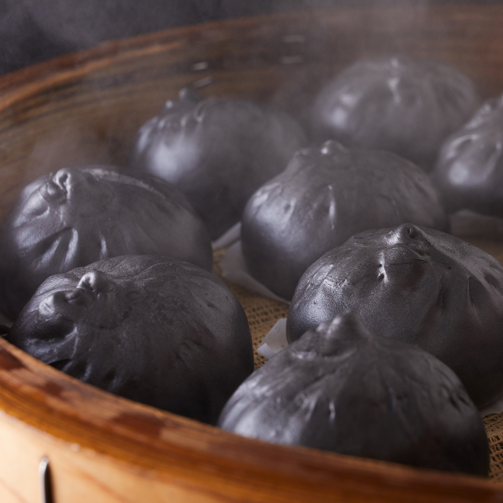 「アホブラック」 にんにく専門店がつくった感動の肉まん 【5個入／1セット】 ＜クール便配送＞