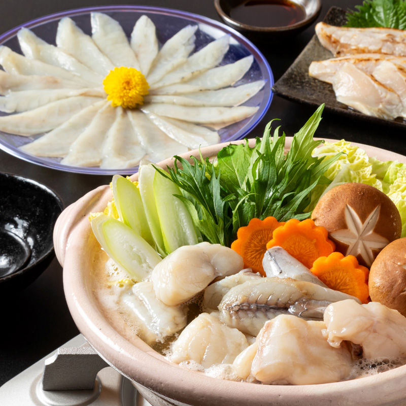 【福岡】ふぐ三昧（ふぐ切身200g ふぐ刺し110g ふぐのたたき3本） 熨斗対応可 産地直送 お取り寄せ