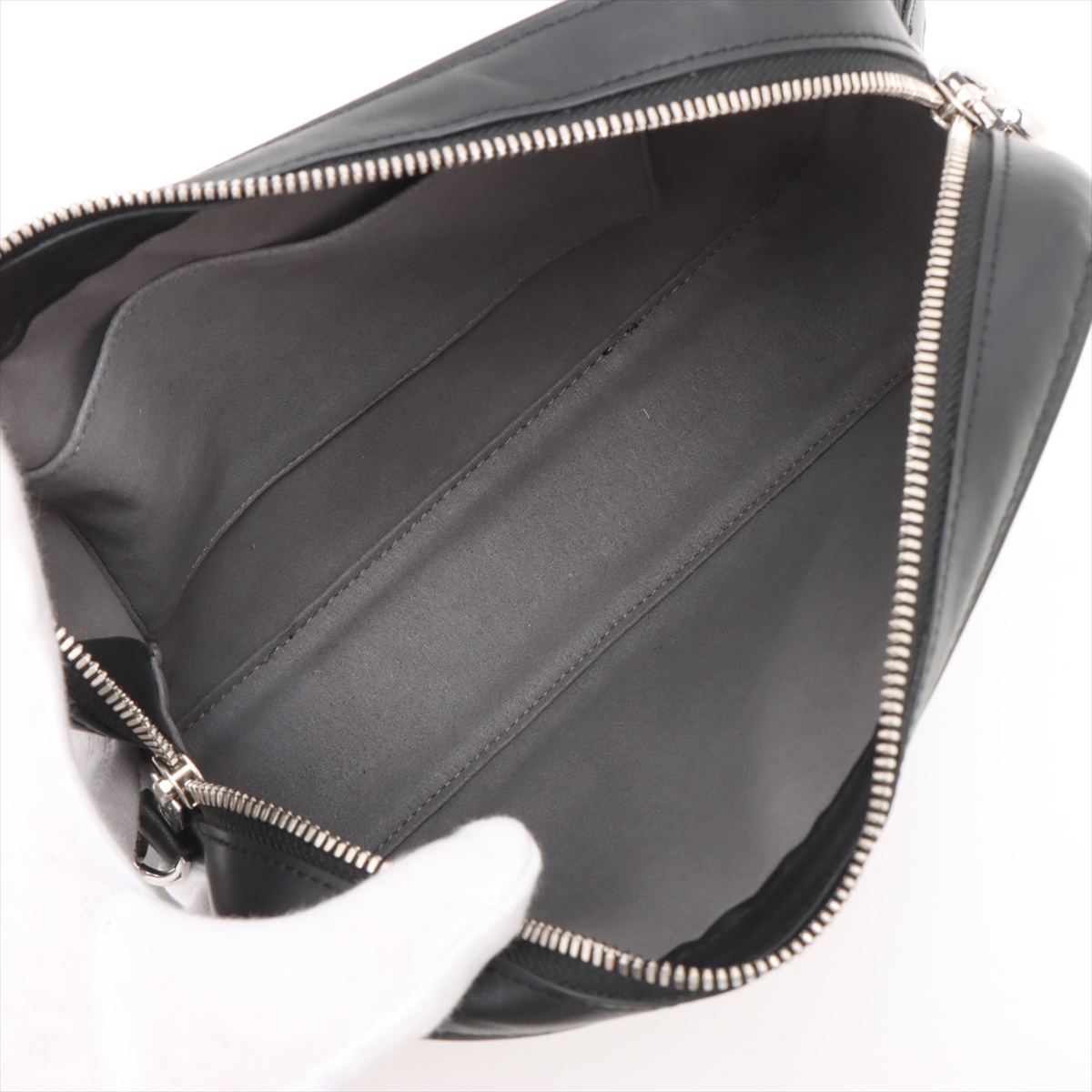 Horizon SHOULDER BAG - BLACK