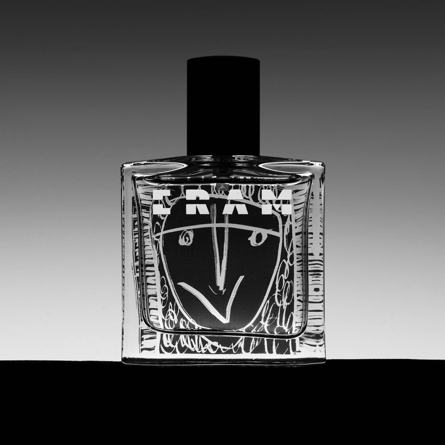 エラム　オードパルファム　夢中　30ml 香水 無 関 心 | ERAM（エラム） 自分勝手に香りを楽しむ、 “感性”が