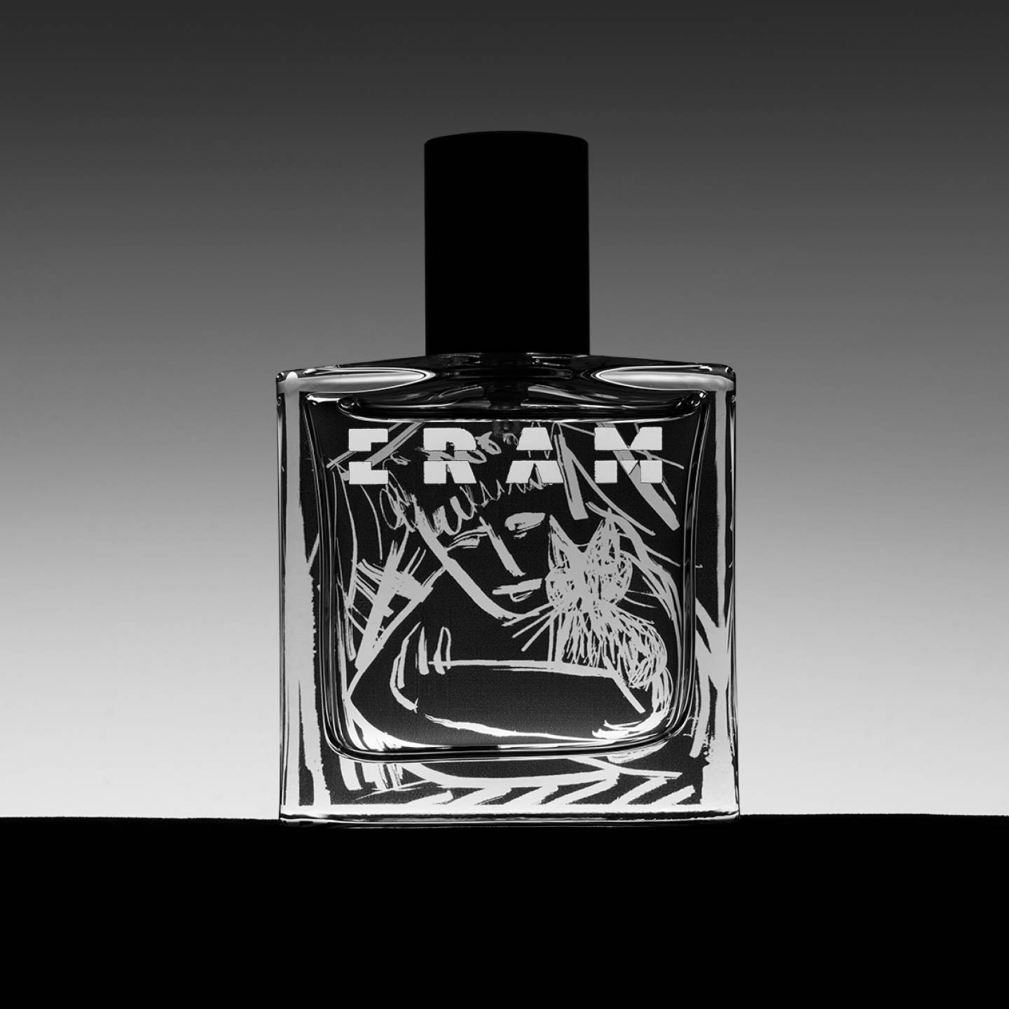 エラム　オードパルファム　暗転 暗 転 | ERAM（エラム） 自分勝手に香りを楽しむ、 “感性”が味方