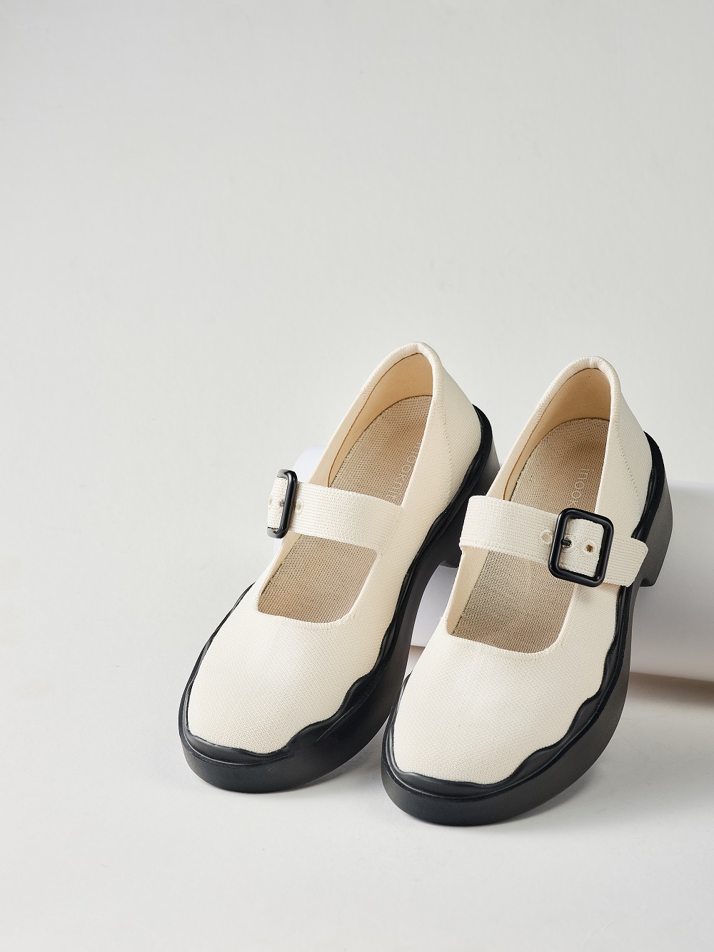 Classia Petal Platform Cream White