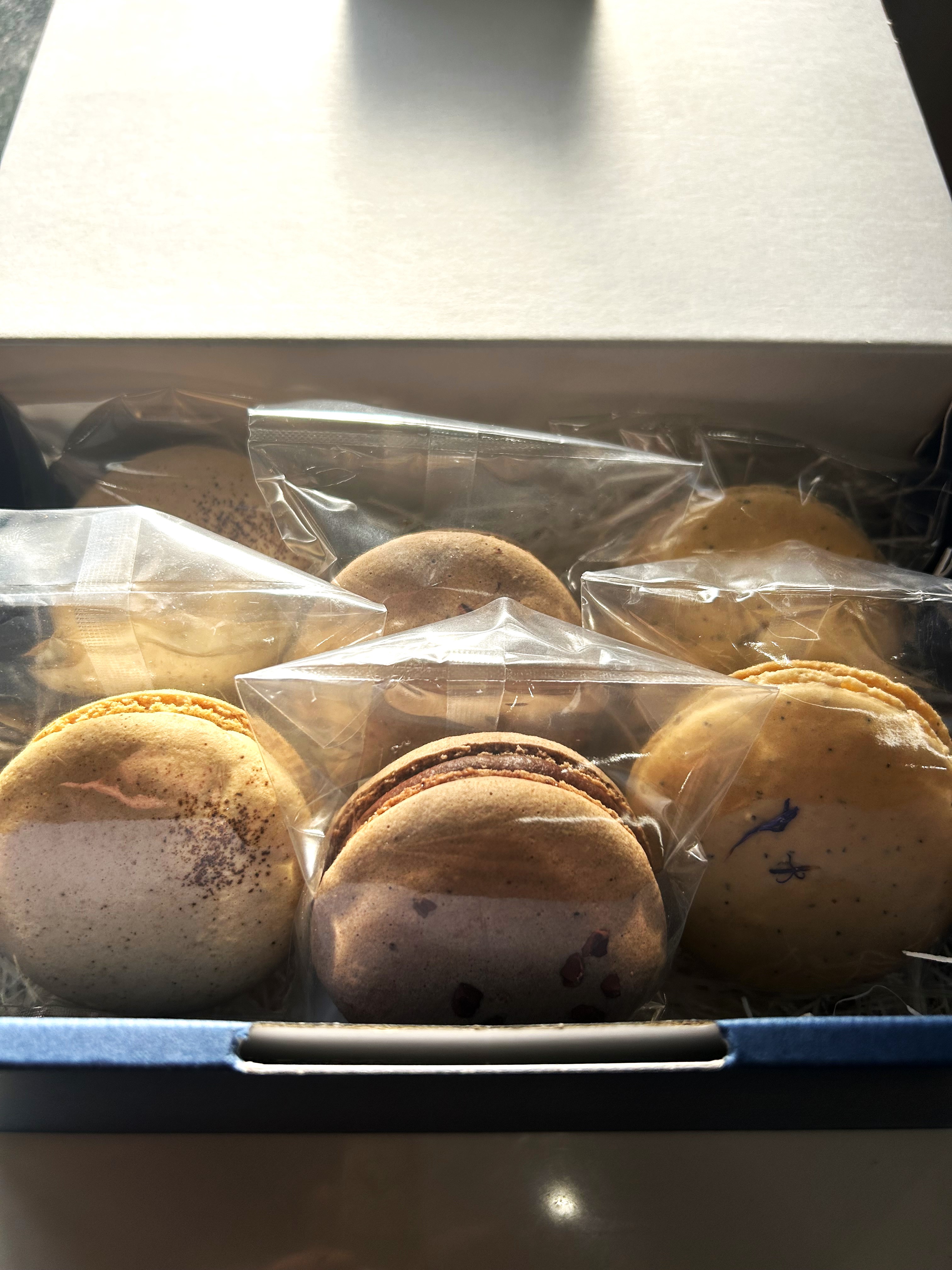 マカロン詰め合わせギフト（Assortiment de macarons)