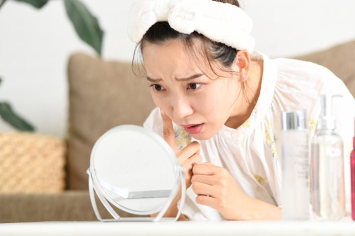 軽度の赤ら顔とは？症状の特徴と見分け方