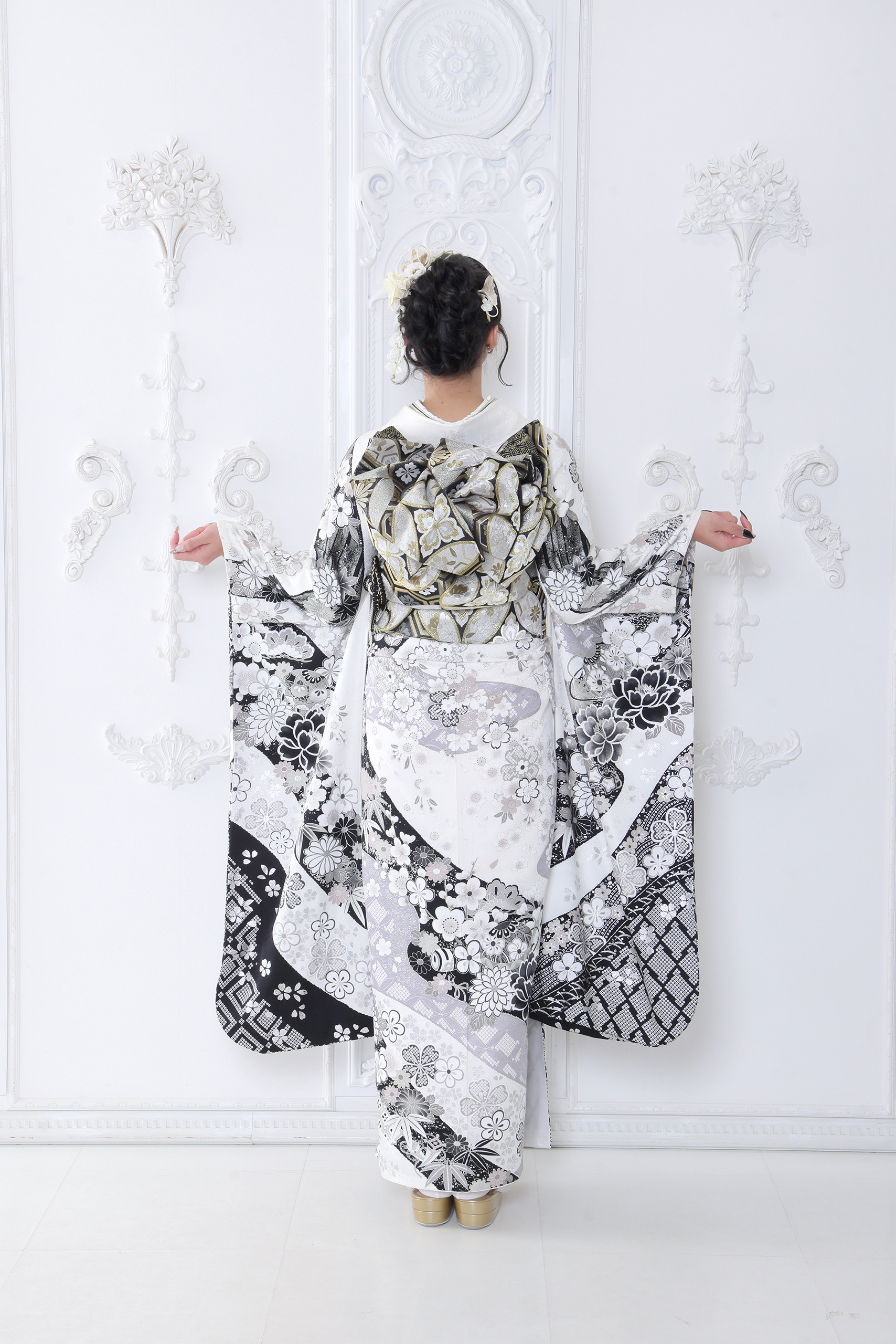 振袖レンタルNP77-<br />247,500円<br />【サイズ】Free 成人式年度: 成人式2027年1月