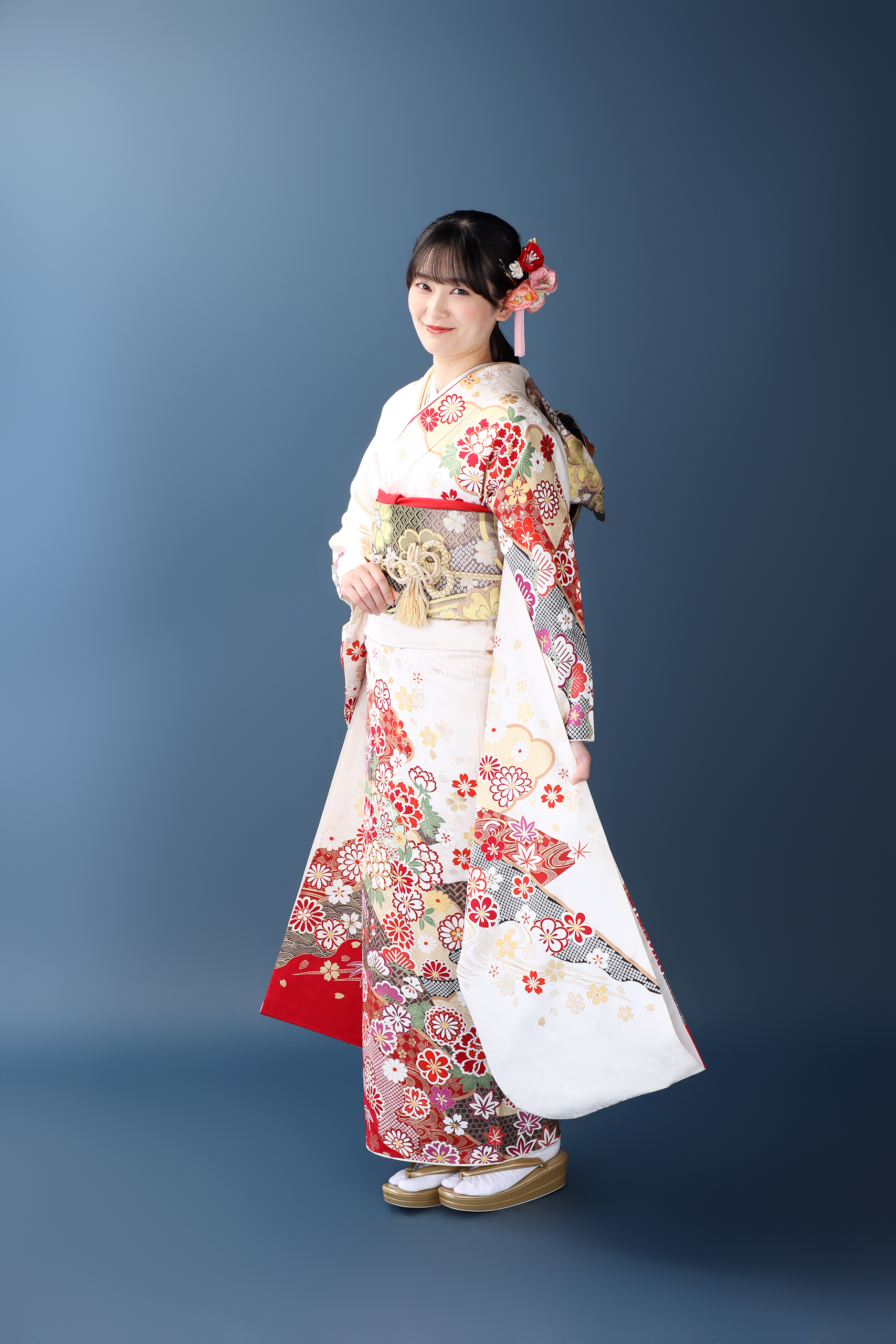 振袖レンタルNP42-<br />82,500円<br />【サイズ】Free 成人式年度: 成人式2027年1月