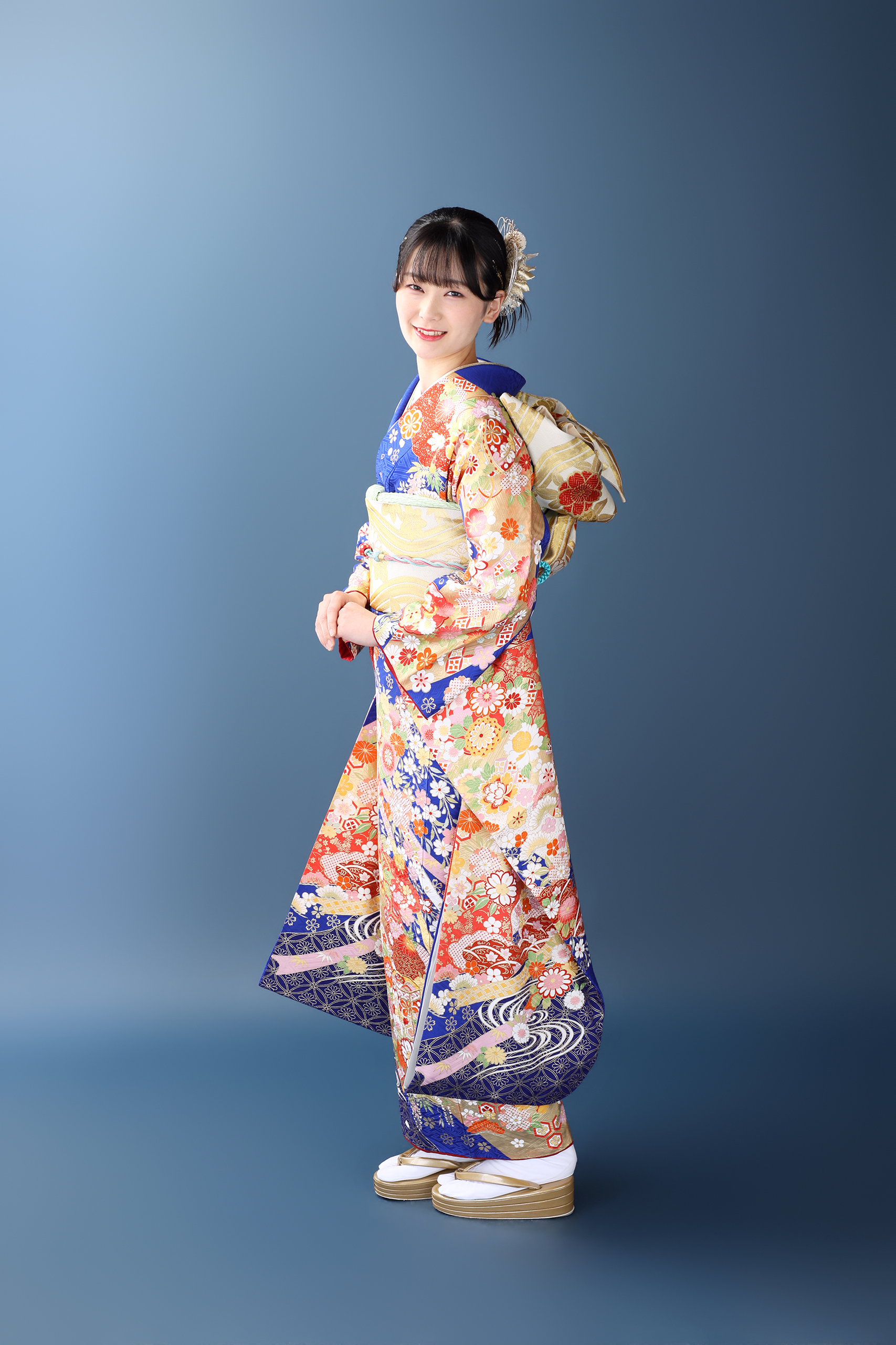 振袖レンタルNP33-<br />137,500円<br />【サイズ】Free 成人式年度: 成人式2027年1月