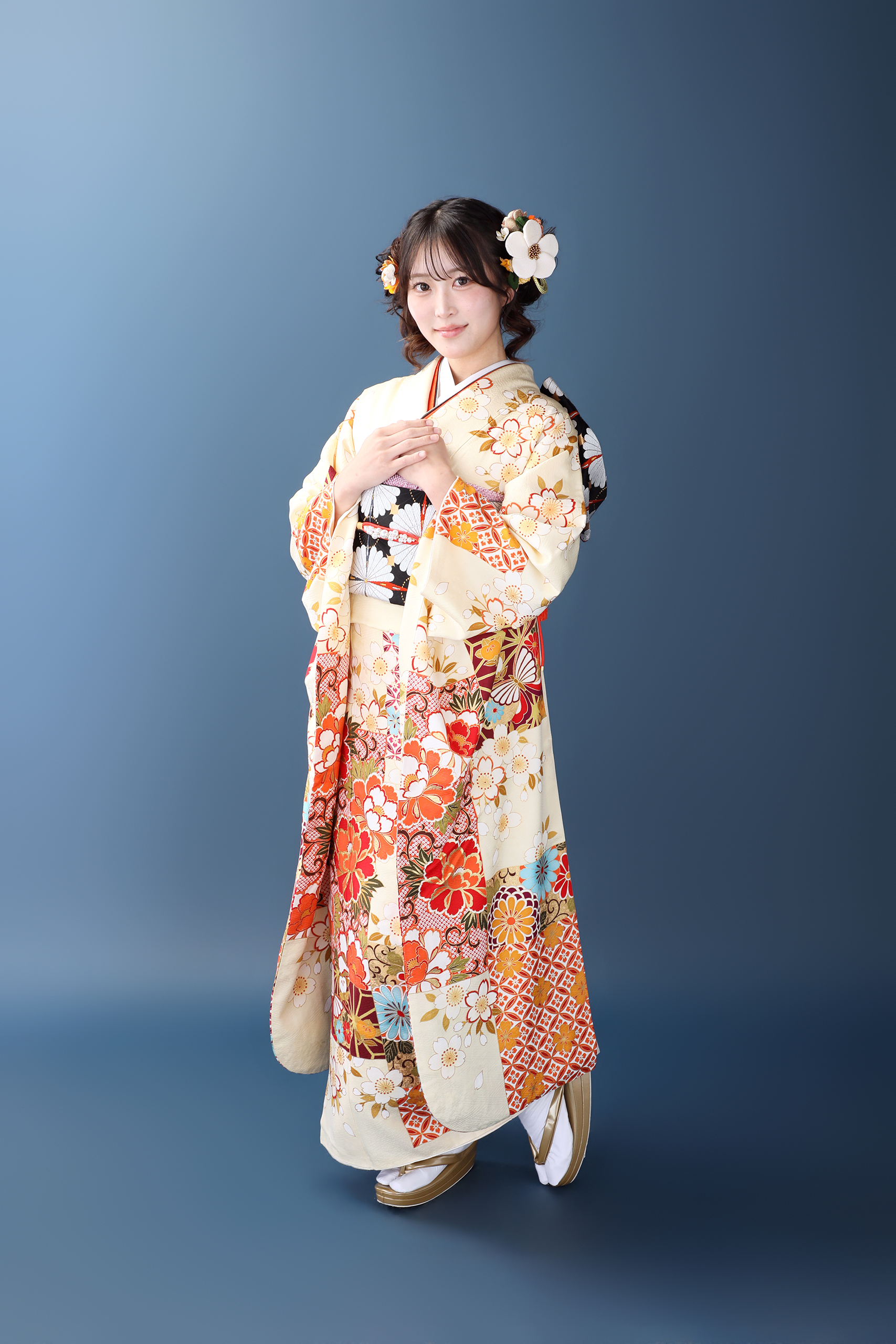 振袖レンタルNP32-<br />137,500円<br />【サイズ】Free 成人式年度: 成人式2027年1月