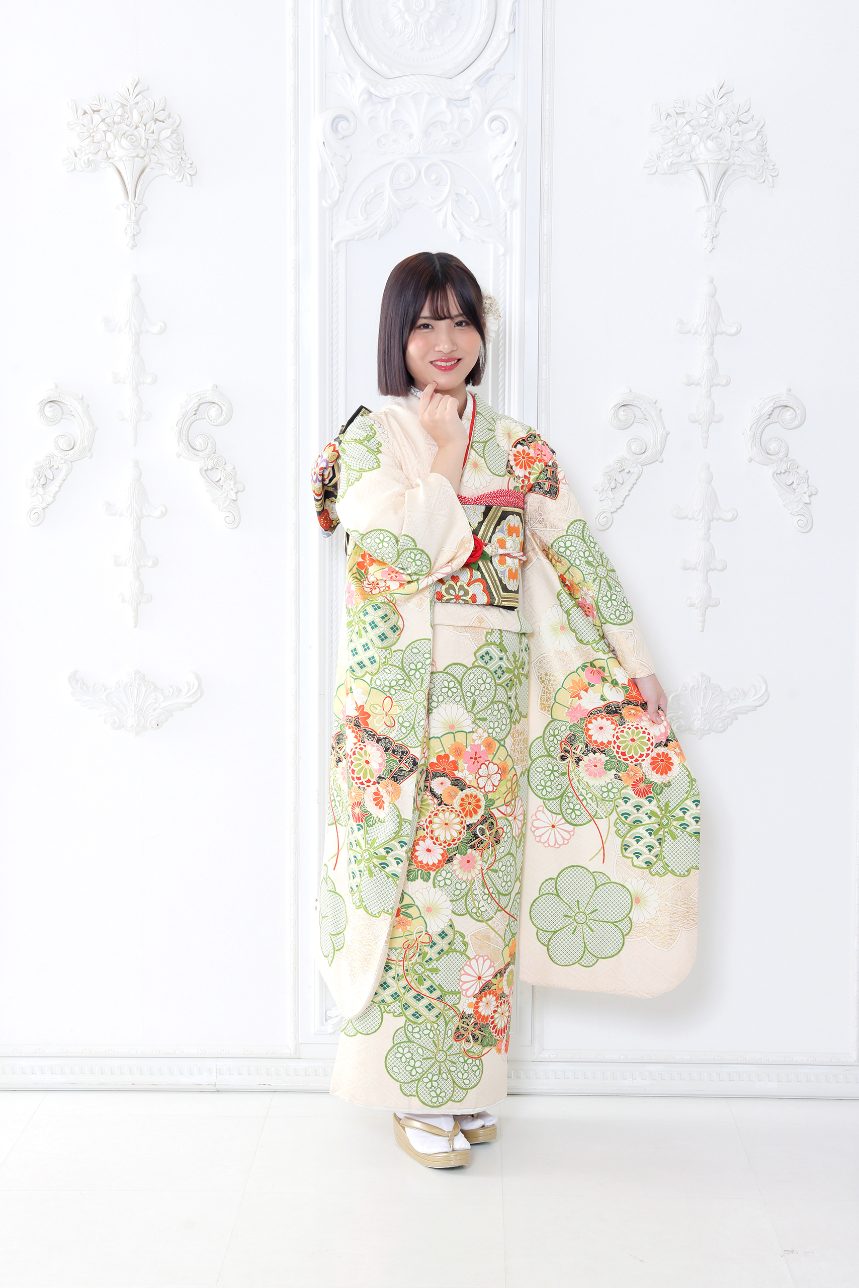 振袖レンタルNP104-<br />137,500円<br />【サイズ】Free 成人式年度: 成人式2027年1月