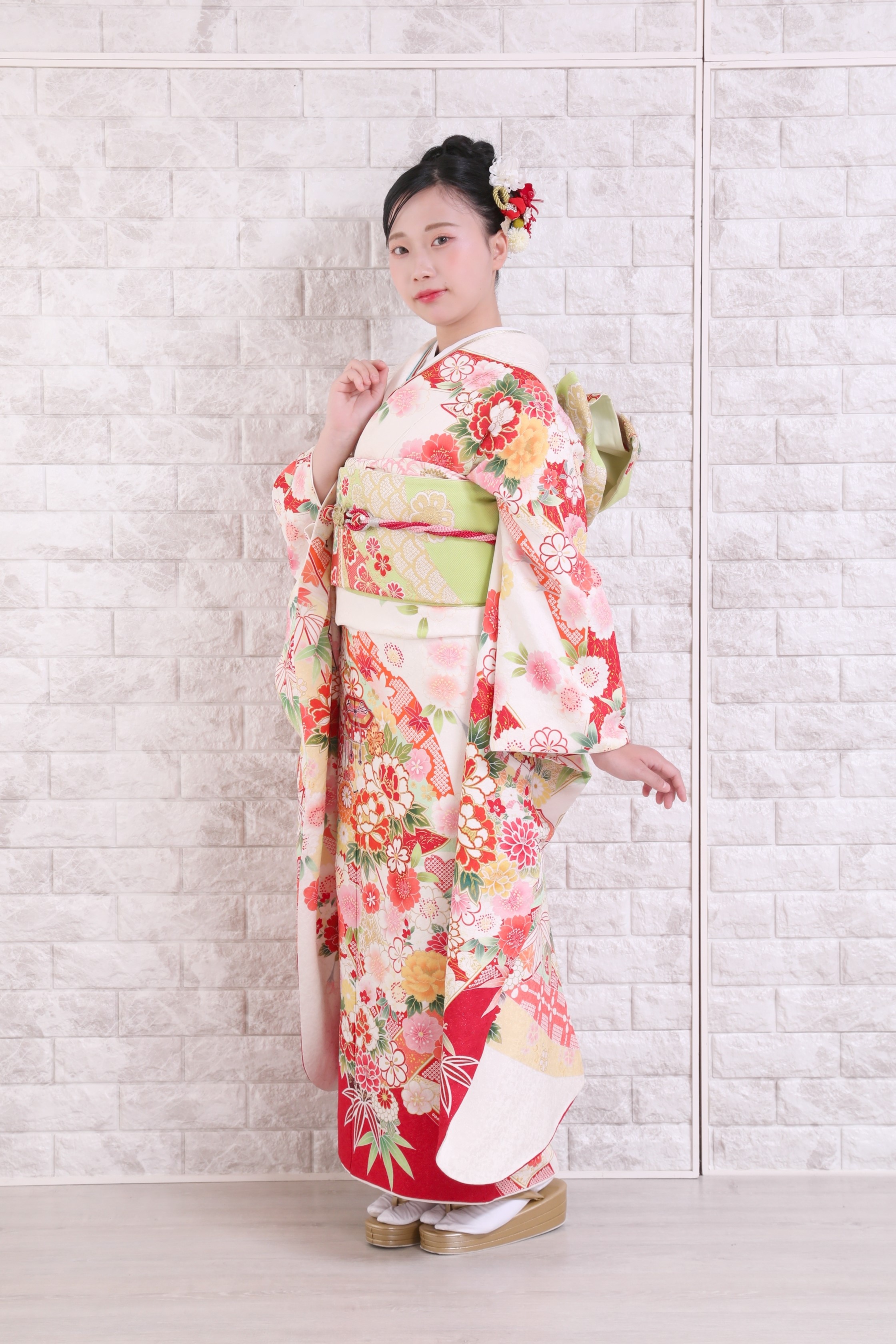 振袖レンタルNP106-<br />82,500円<br />【サイズ】F-