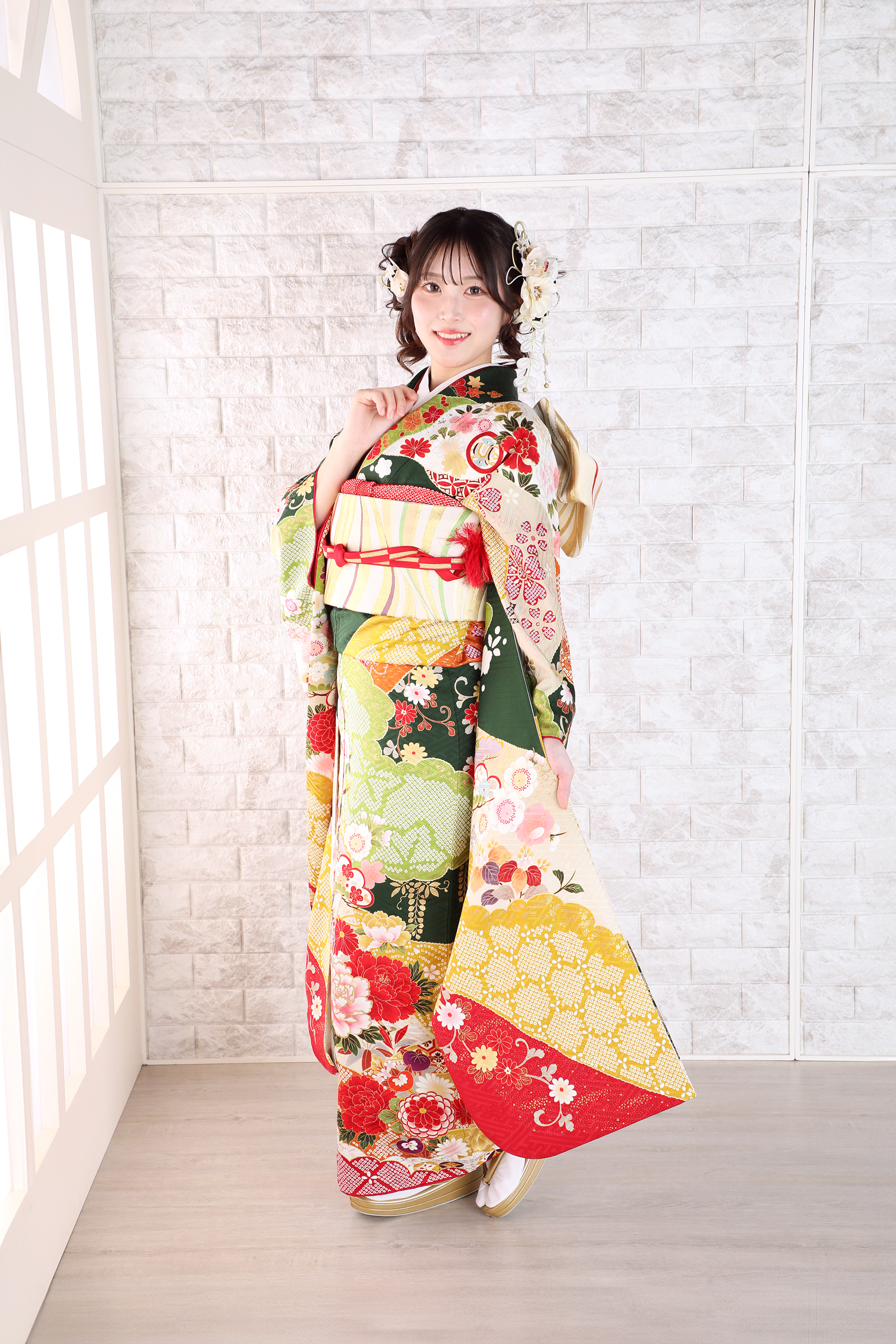 振袖レンタルNP35-<br />137,500円<br />【サイズ】Free 成人式年度: 成人式2027年1月