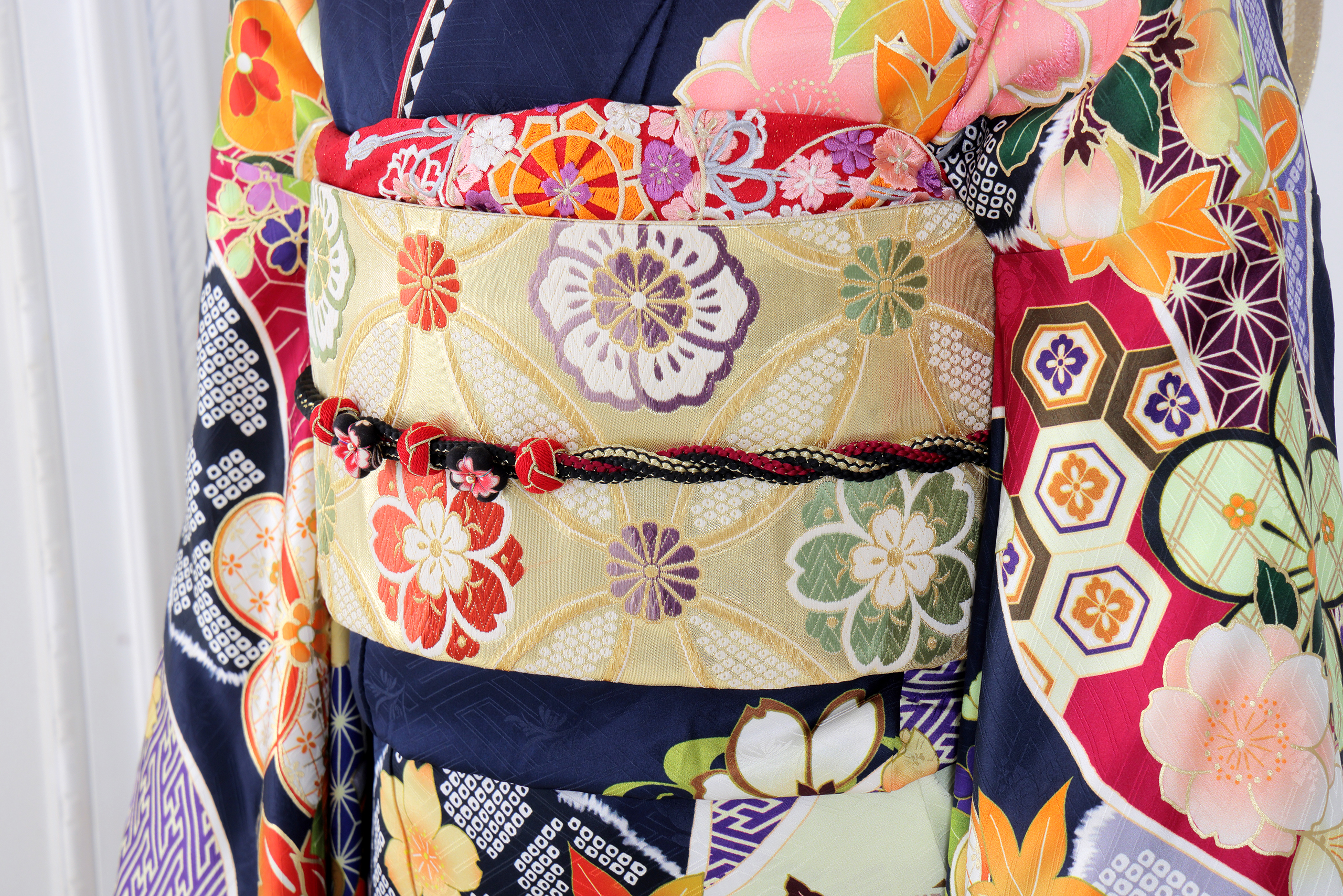 振袖レンタルNP85-<br />137,500円<br />【サイズ】Free 成人式年度: 成人式2027年1月