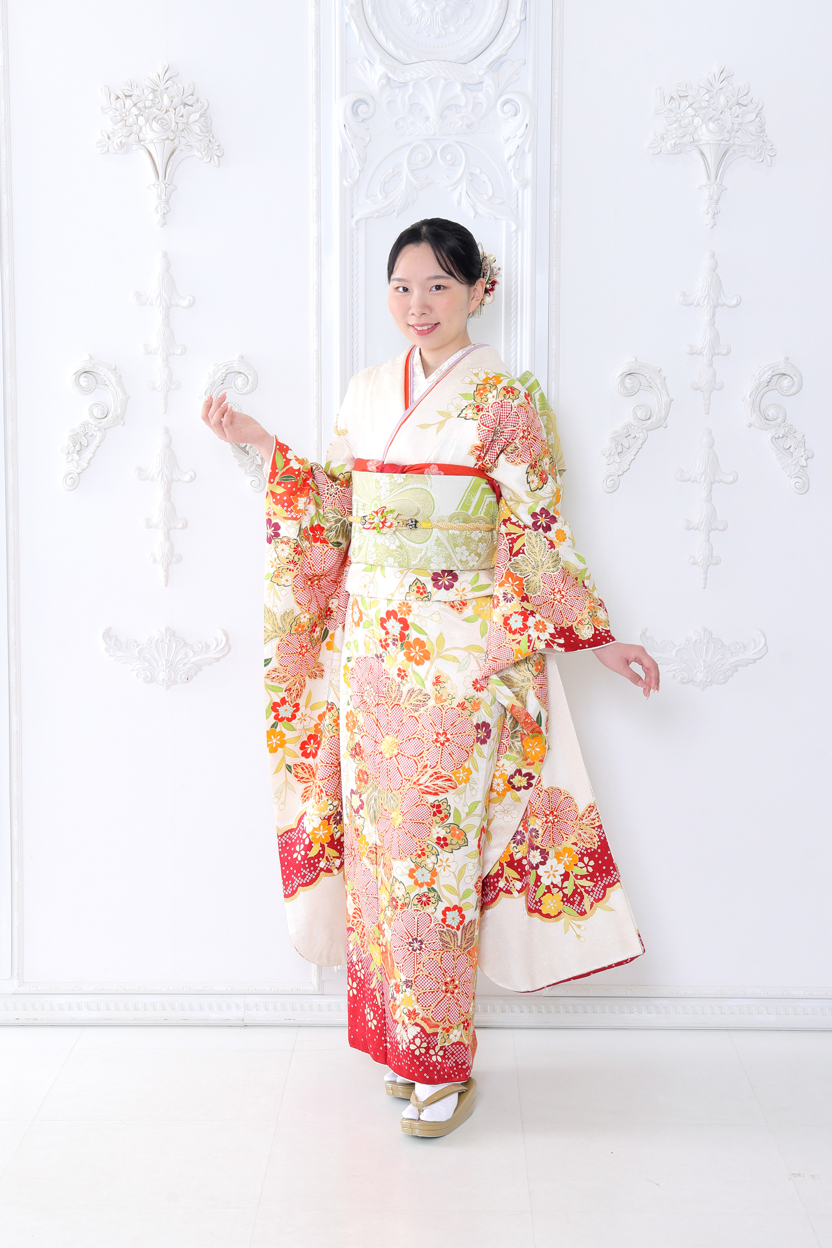 振袖レンタルNP93-<br />82,500円<br />【サイズ】Free 成人式年度: 成人式2027年1月