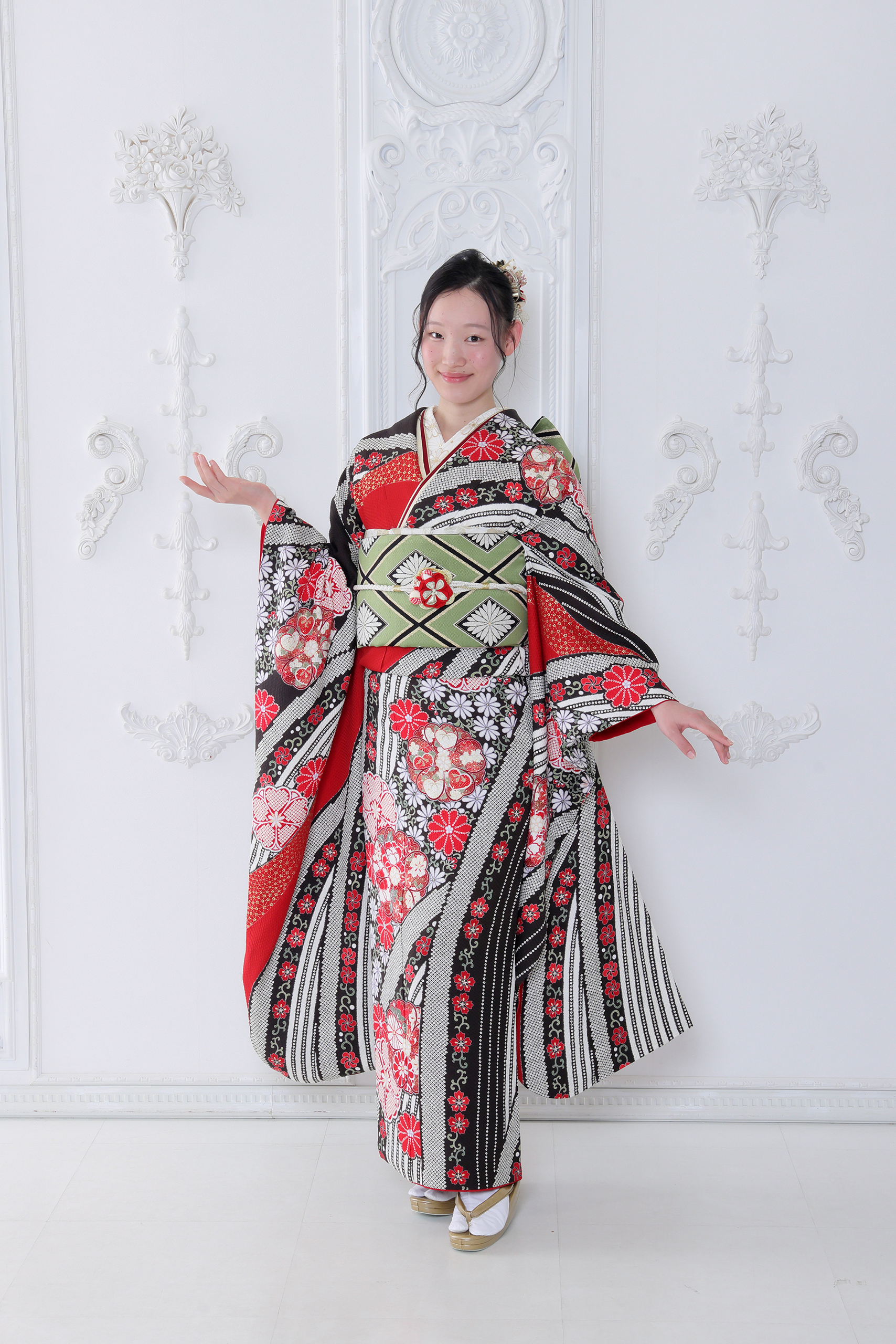 振袖レンタルNP82-<br />137,500円＜br />【サイズ】Free 成人式年度: 成人式2027年1月