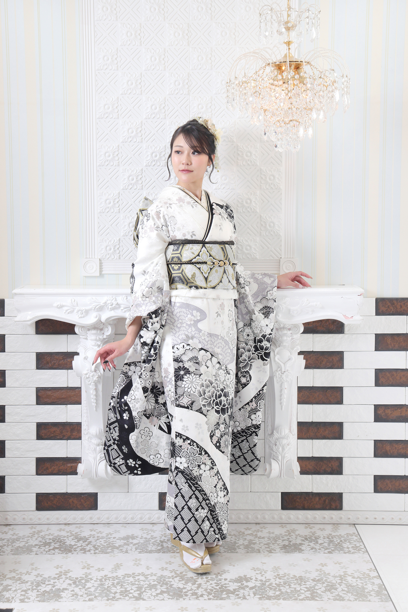 振袖レンタルNP77-<br />247,500円<br />【サイズ】Free 成人式年度: 成人式2027年1月