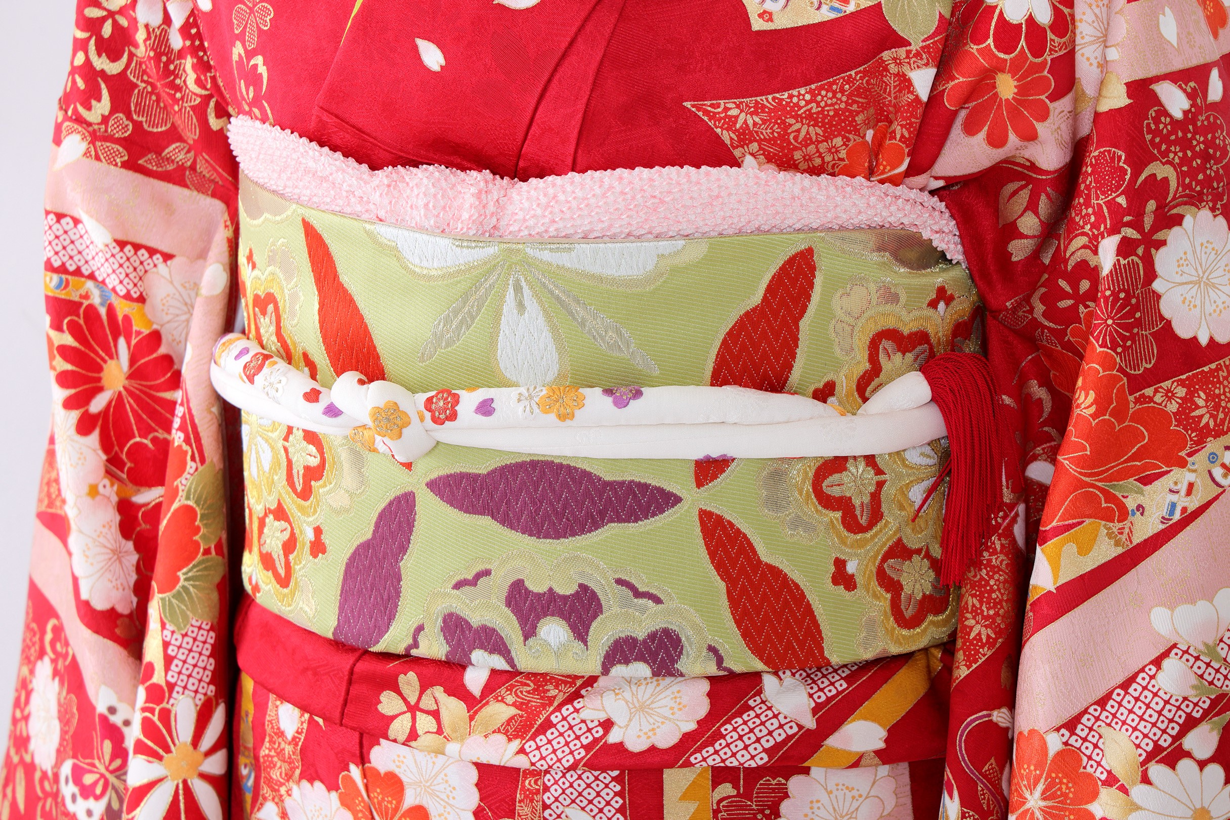 振袖レンタルNP101-<br />137,500円<br />【サイズ】Free 成人式年度: 成人式2027年1月