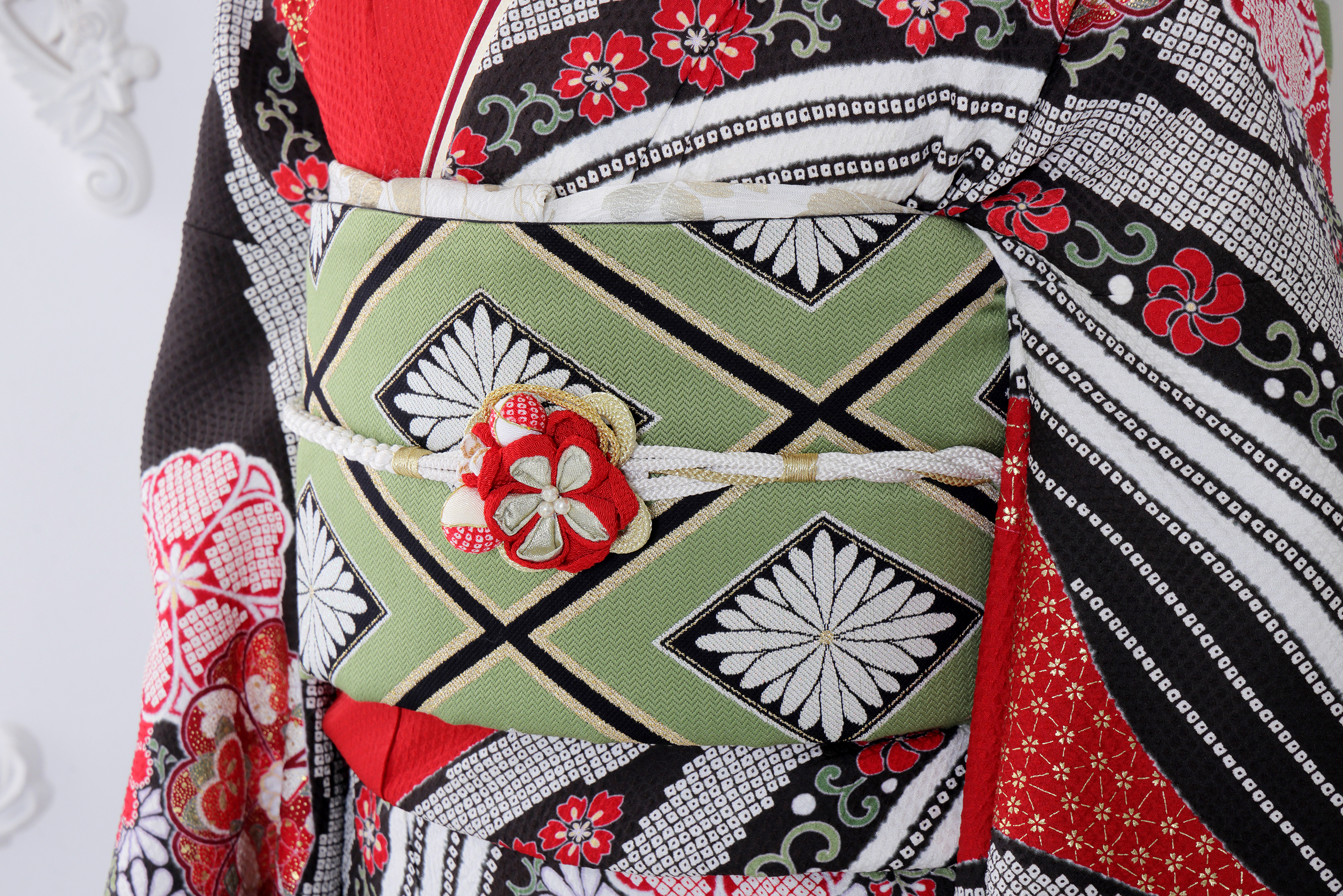 振袖レンタルNP82-<br />137,500円＜br />【サイズ】Free 成人式年度: 成人式2027年1月