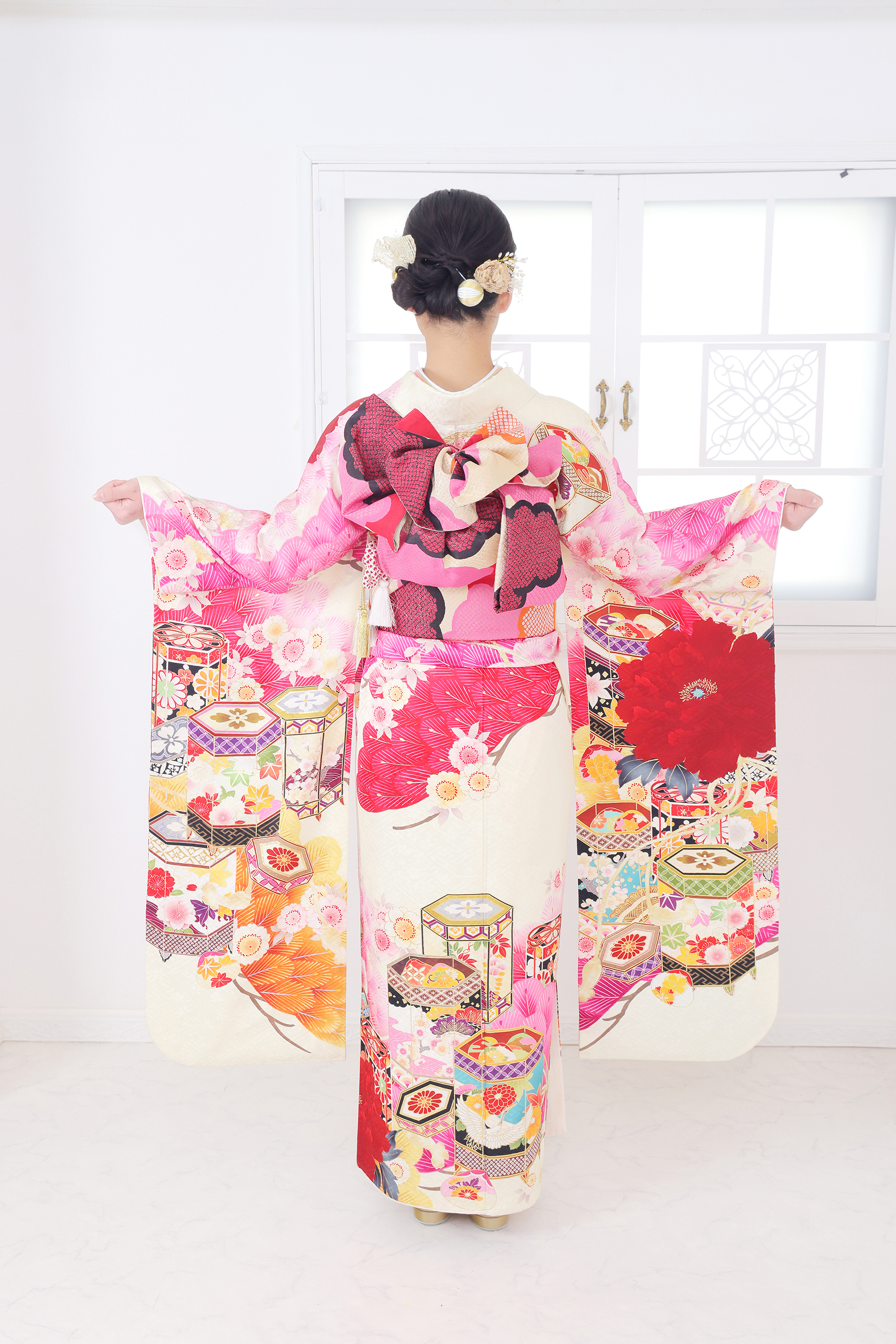 振袖レンタルNP53-<br />137,500円<br />【サイズ】Free 成人式年度: 成人式2027年1月