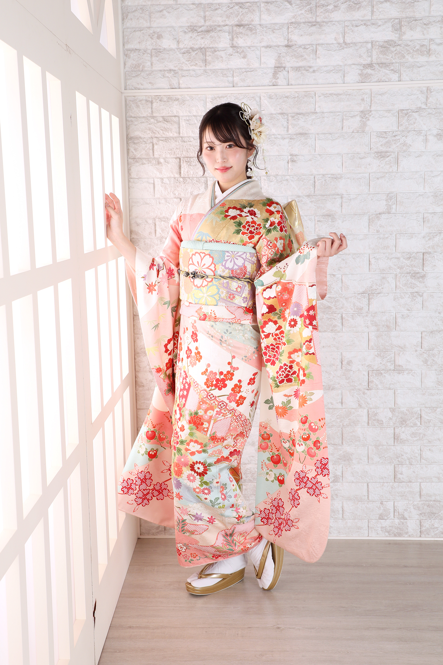 振袖レンタルNP46-<br />82,500円<br />【サイズ】Free 成人式年度: 成人式2027年1月