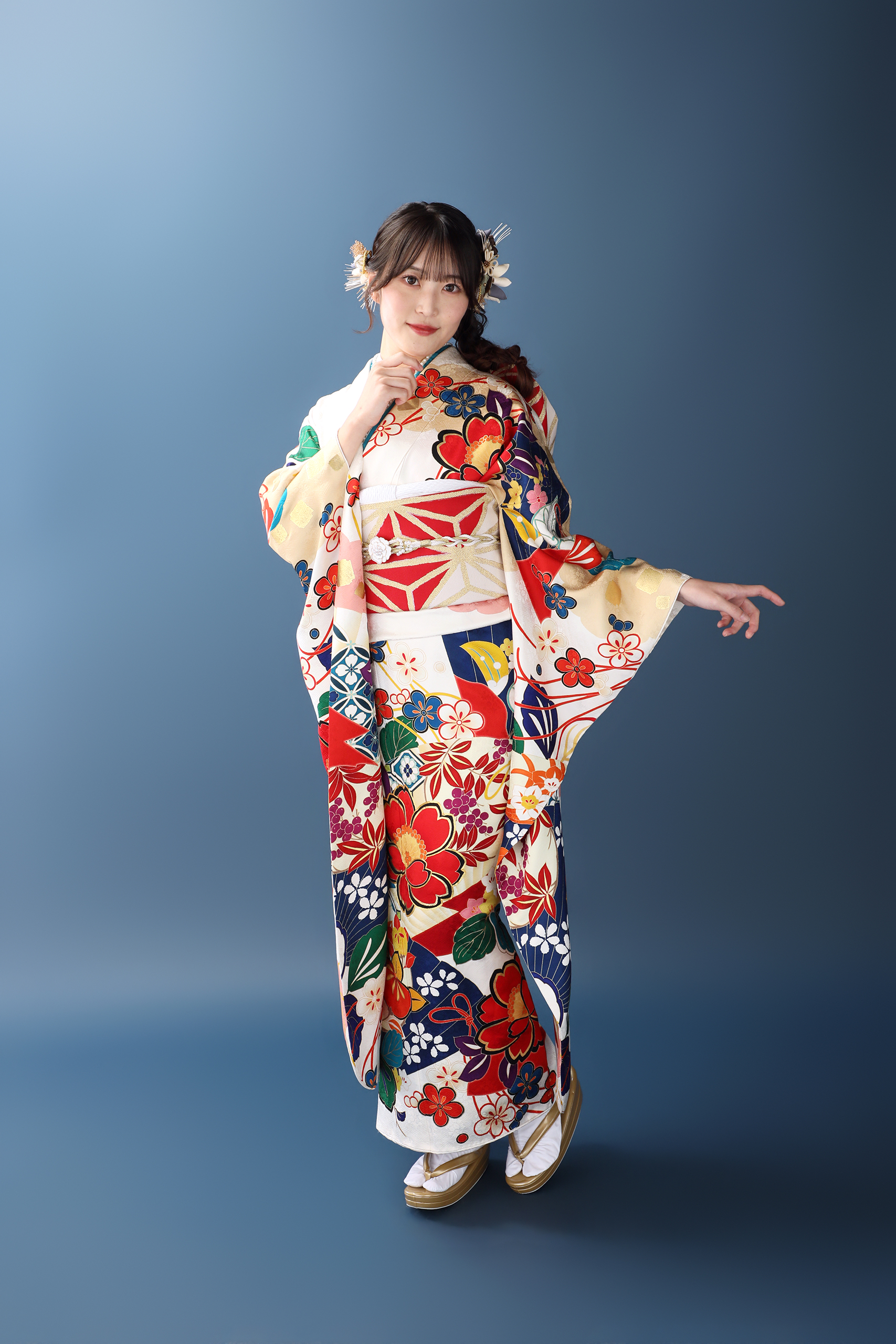 振袖レンタルNP4-<br />137,500円<br />　【サイズ】Free 成人式年度: 成人式2027年1月