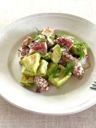 アボカドとたこのデリ風マリネ