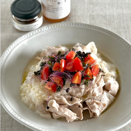 煎り酒で仕上げる長芋と豚しゃぶの和風サラダ