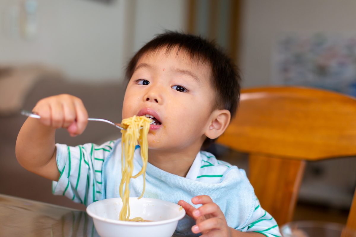 1歳が離乳食を食べない・ミルクばかりの時のイメージ
