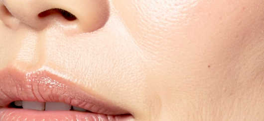 先端で気になる「小ジワ」にフィット