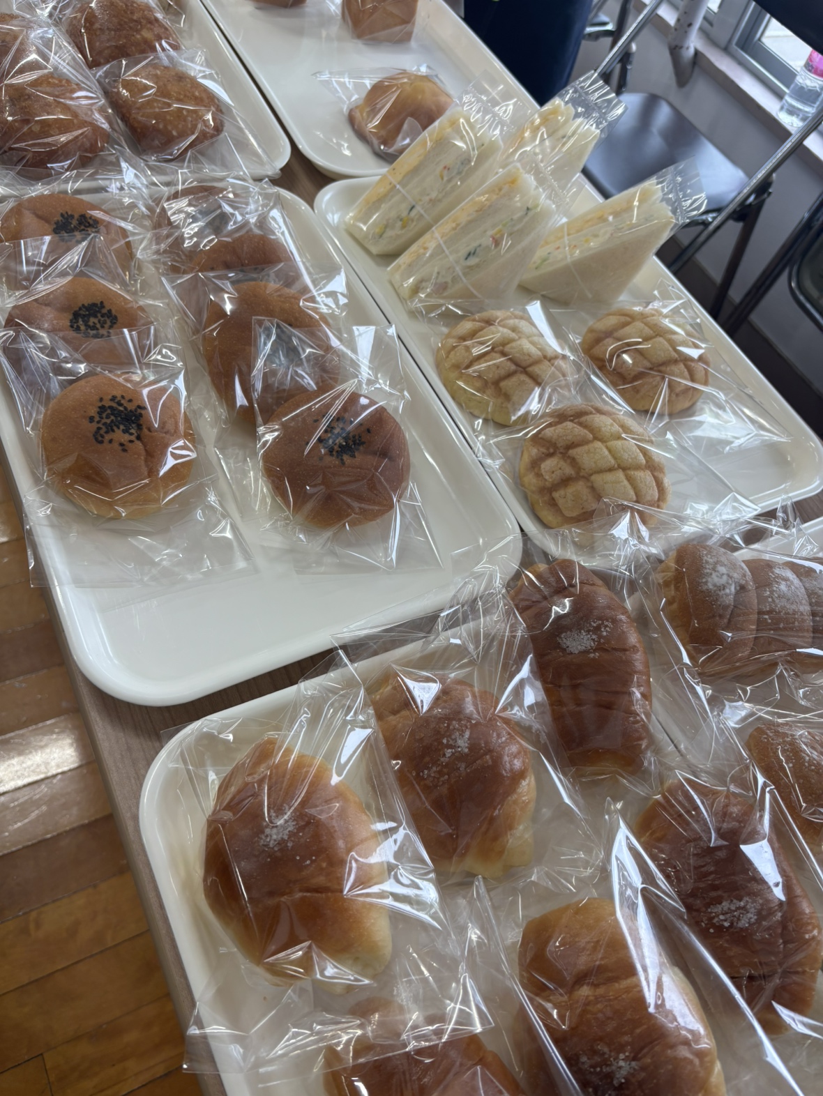 ぱぱん。ルポさんのメロンパンやサンドイッチなどのパン