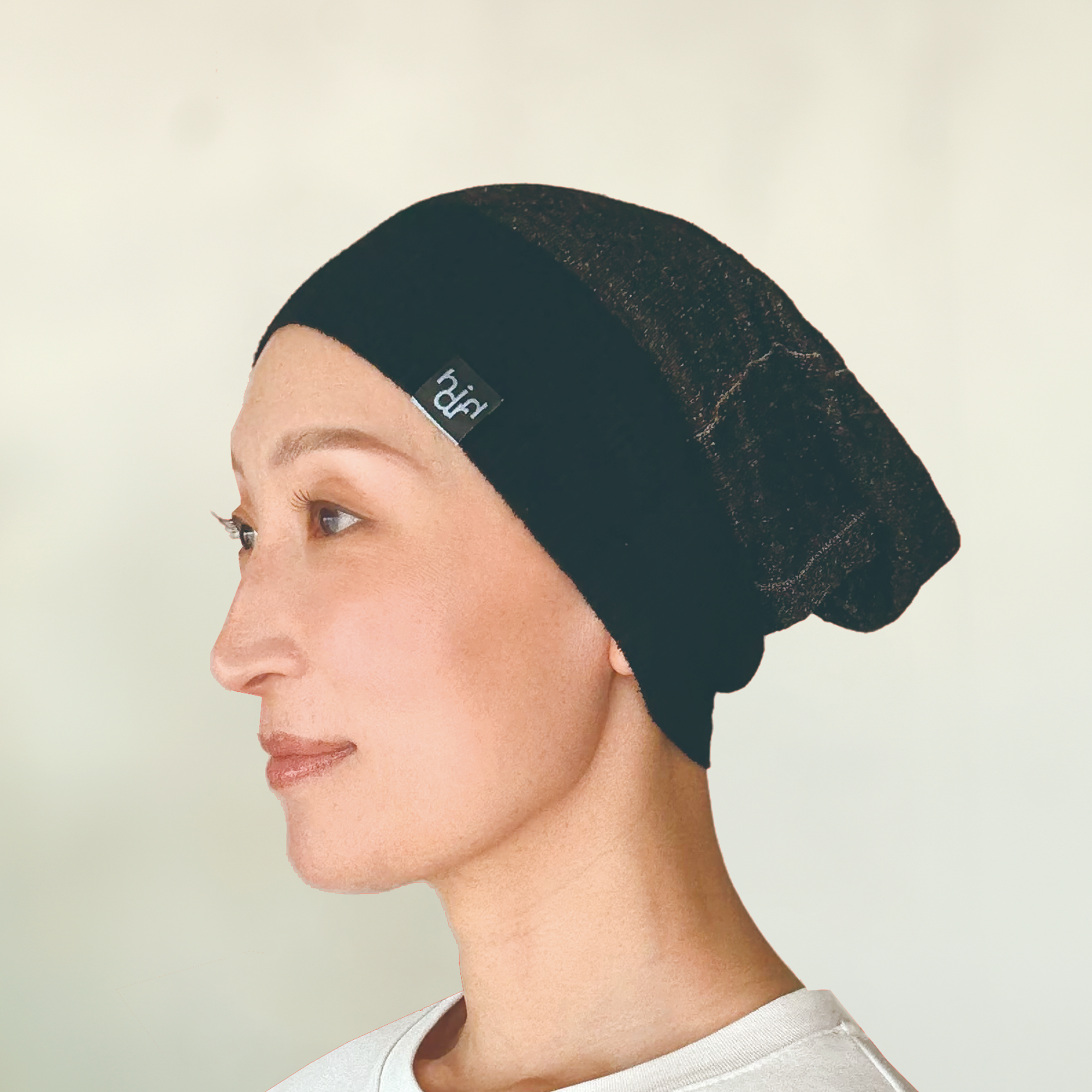 HOT AND CHILLY / TONTTU