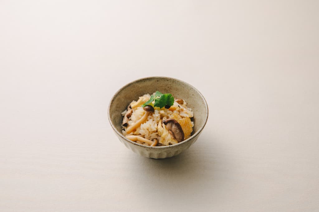 だしのうま味で仕上げる<br>きのこの炊き込みご飯