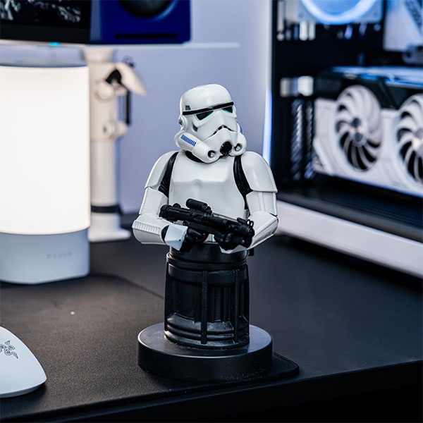 Star Wars - インペリアル・ストームトルーパー ケーブルガイズR.E.S.T コントローラー＆スマホスタンド 1個