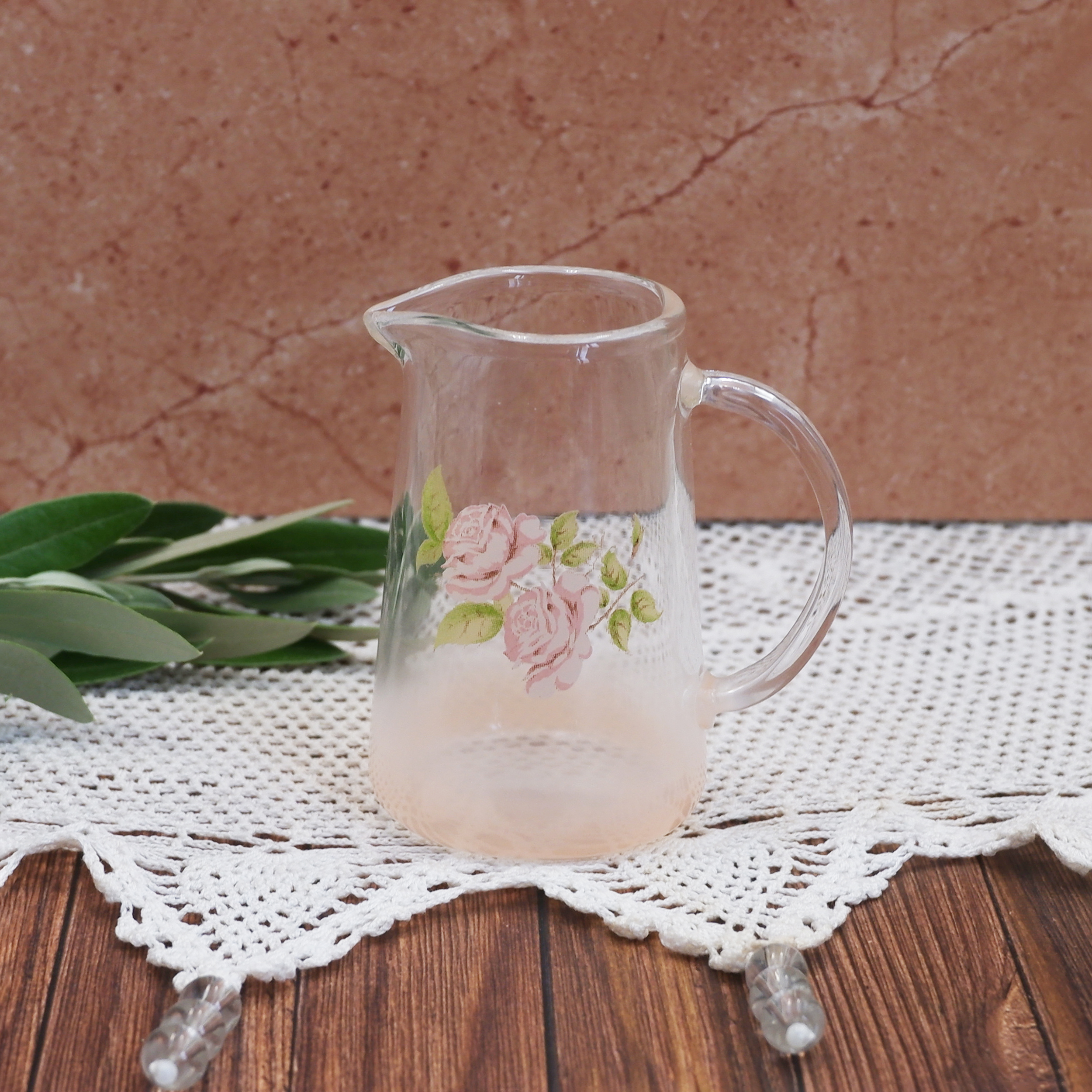 ダイアナローズ　ガラスピッチャー