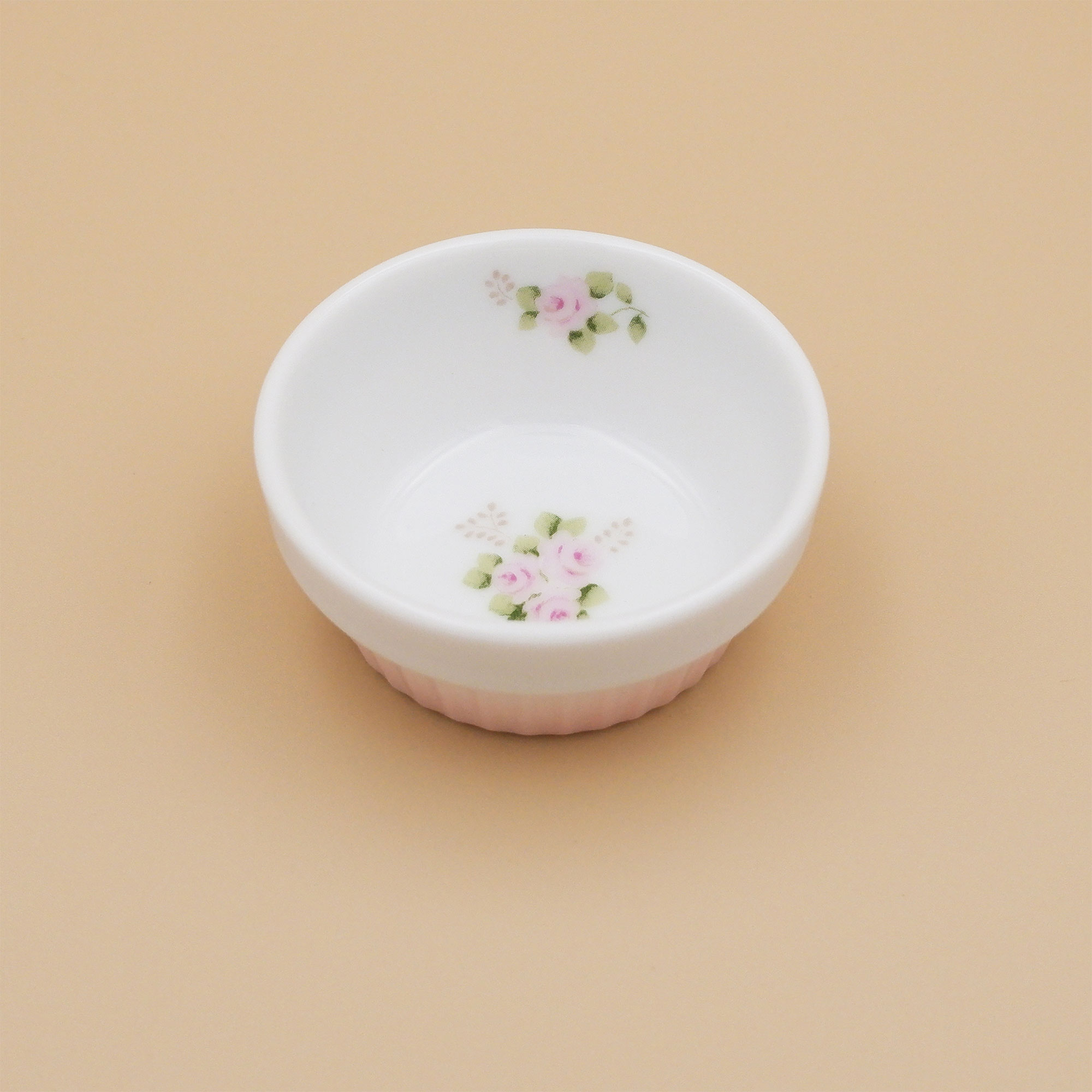 エマ　ココット