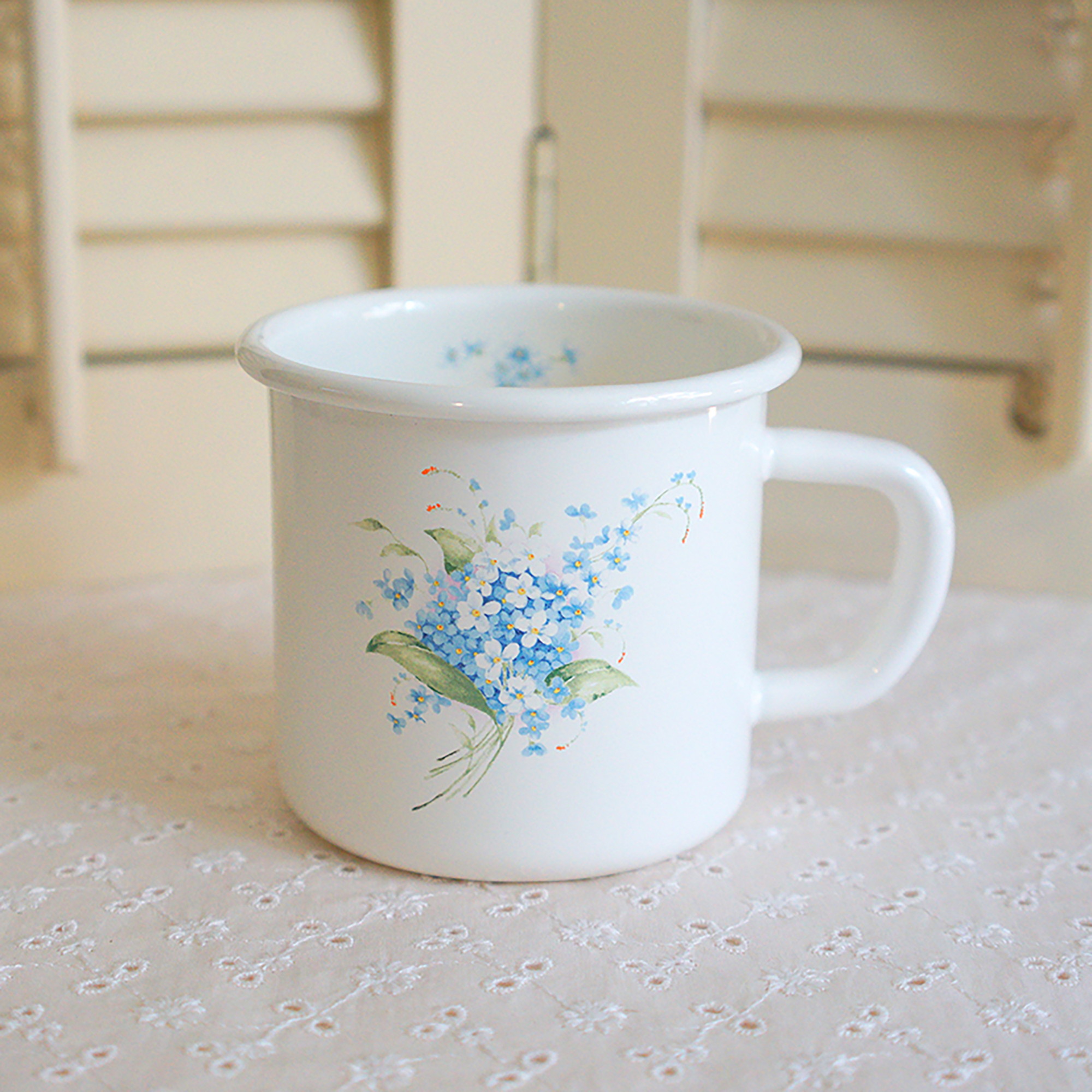 クラリスマグカップ