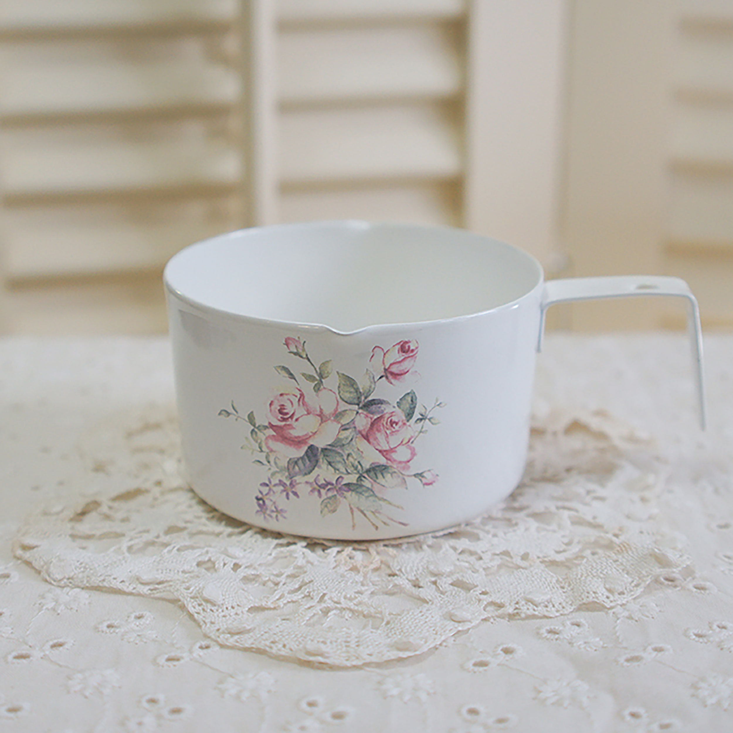 ビビアン　計量カップ200ml