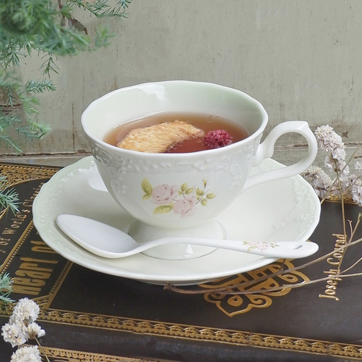 ダイアナローズミントグリーン カップ＆ソーサー