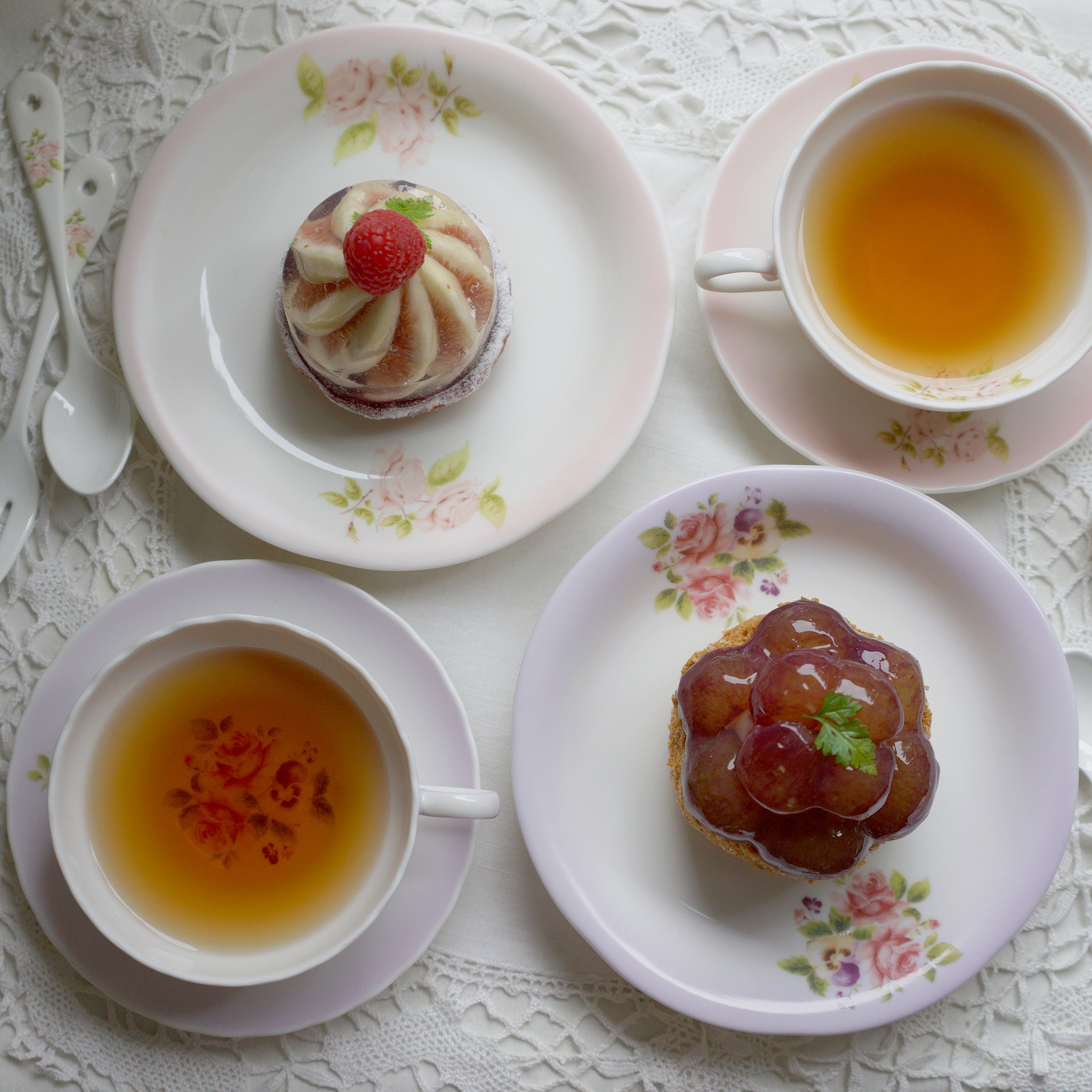 ダイアナローズ　ケーキ皿