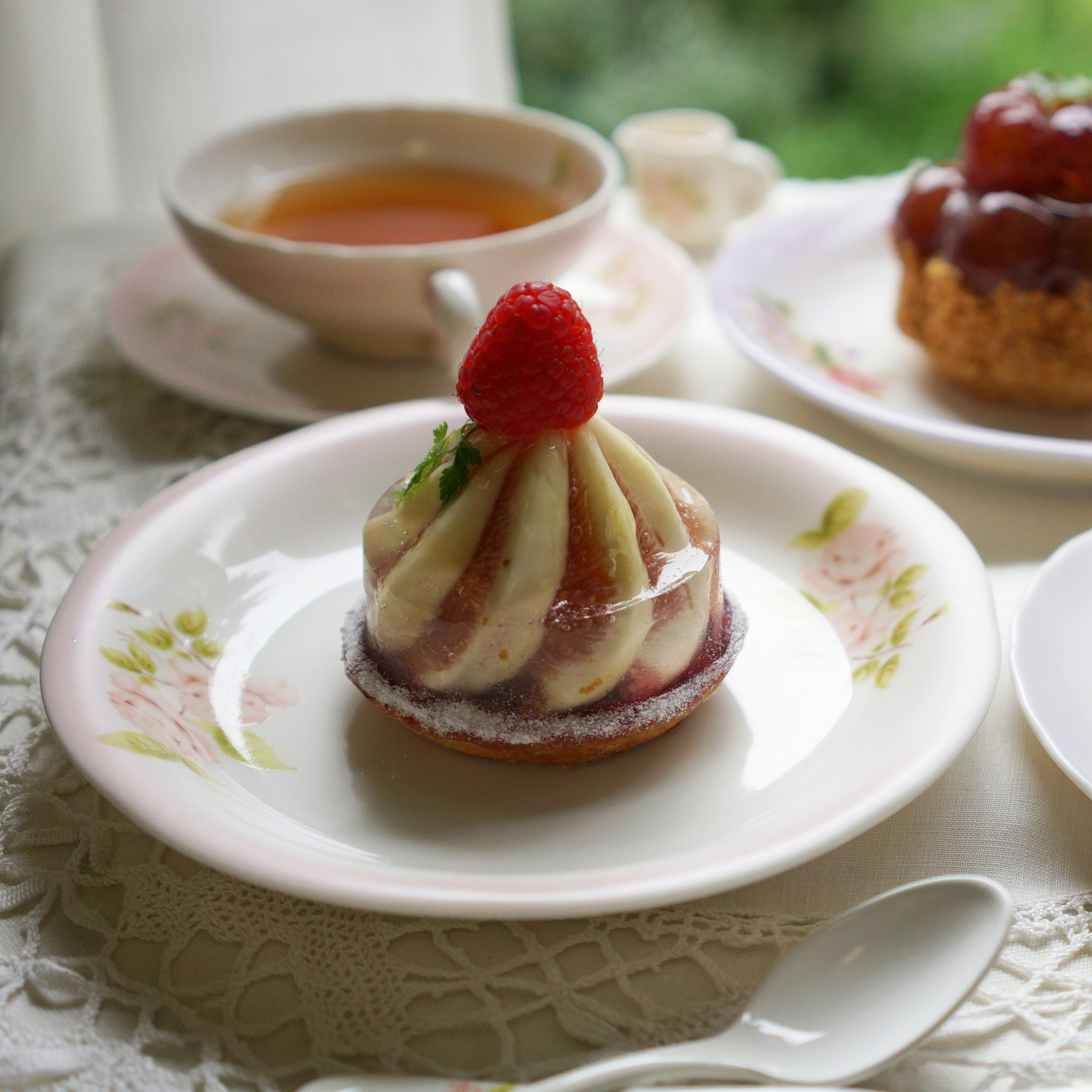 ダイアナローズ　ケーキ皿