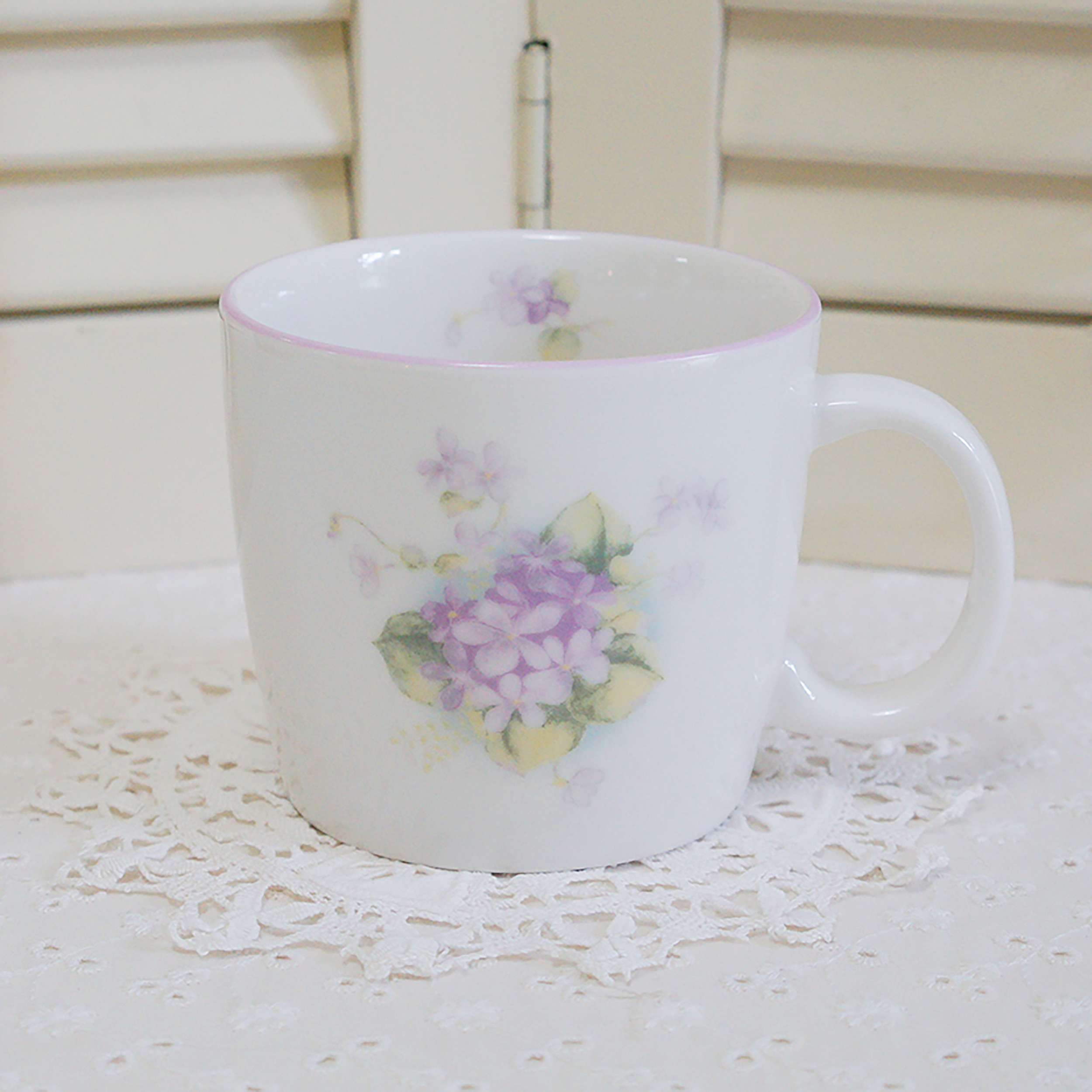 スミレ　カフェマグ