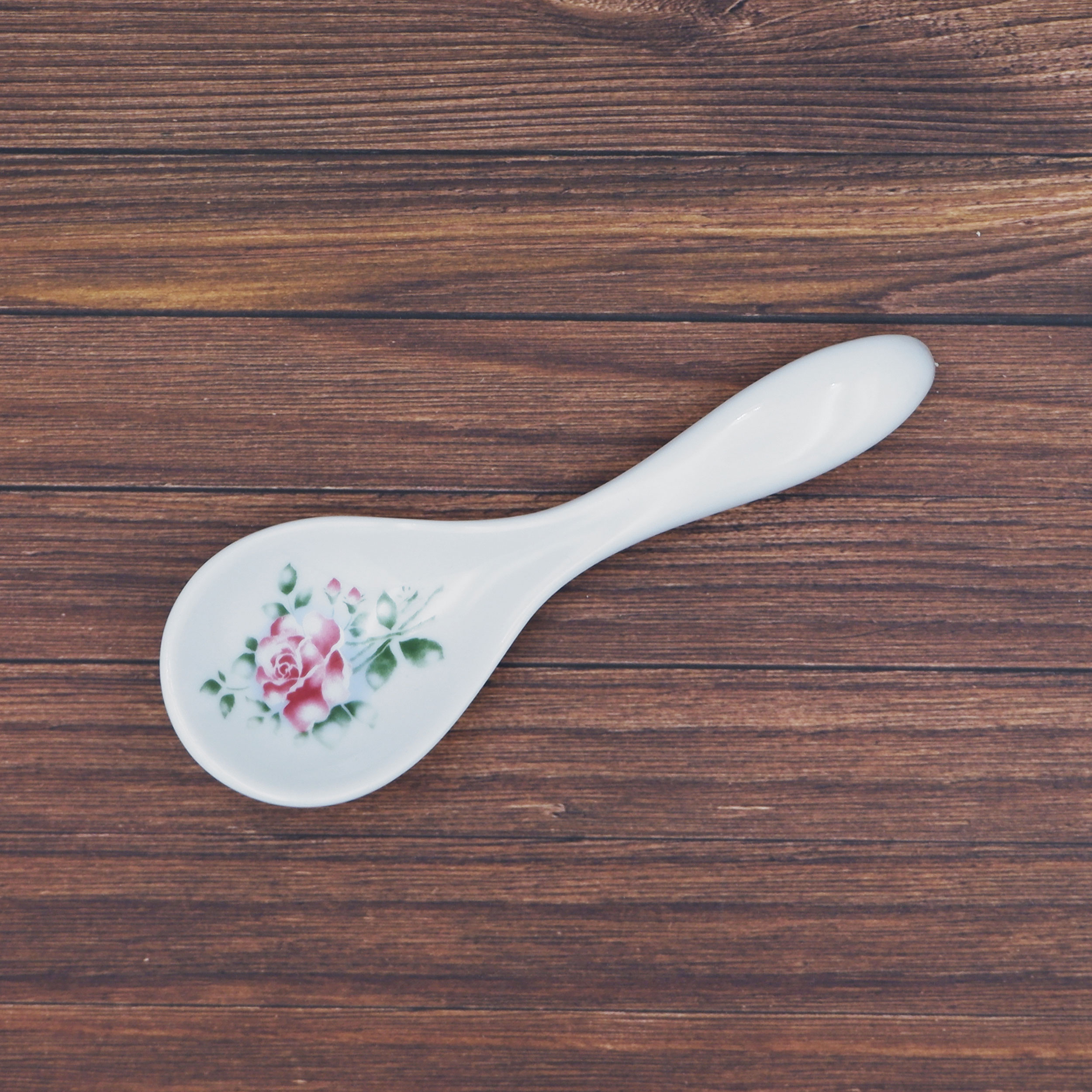 上海ヴィクトリア　レンゲ