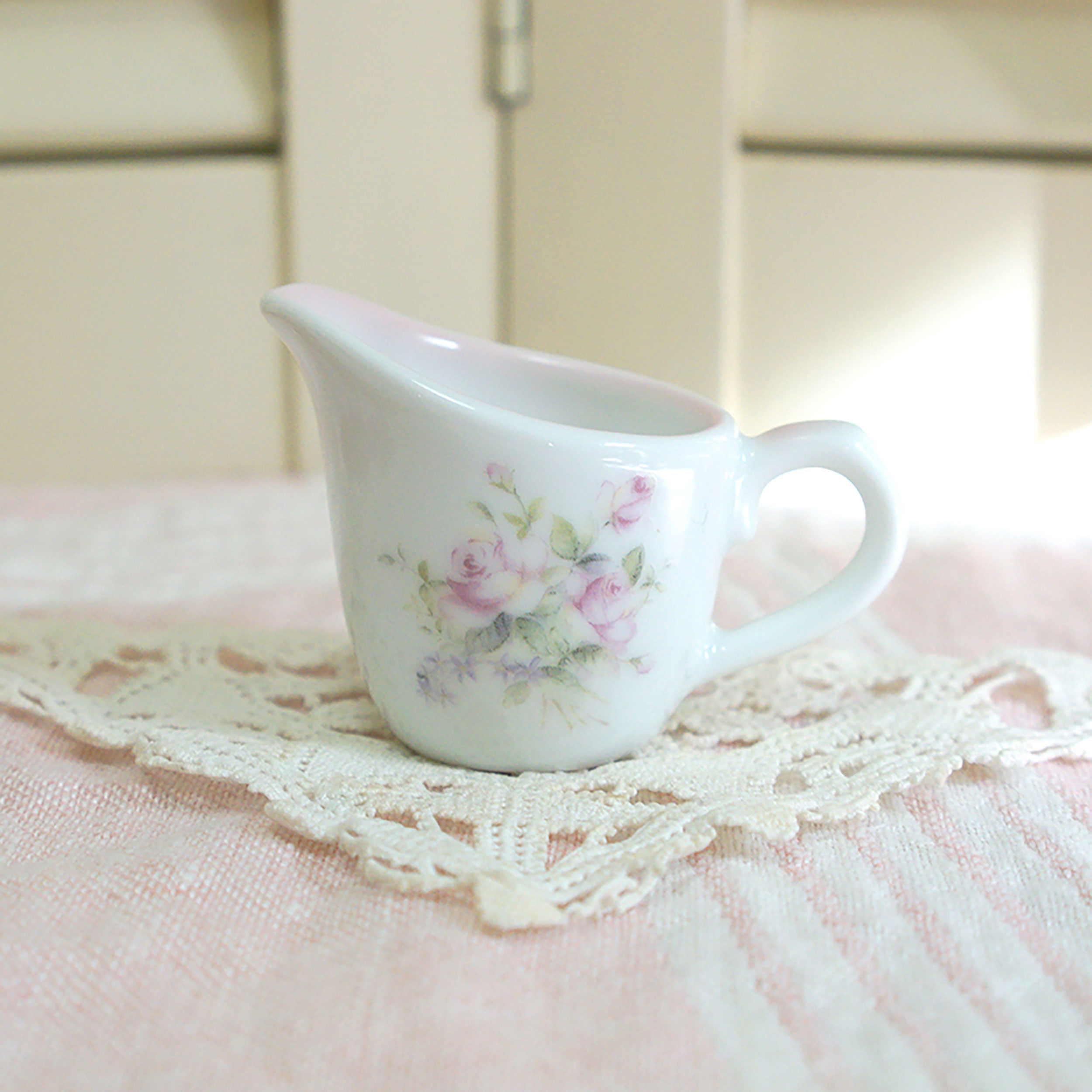 ビビアンピンク　クリーマー