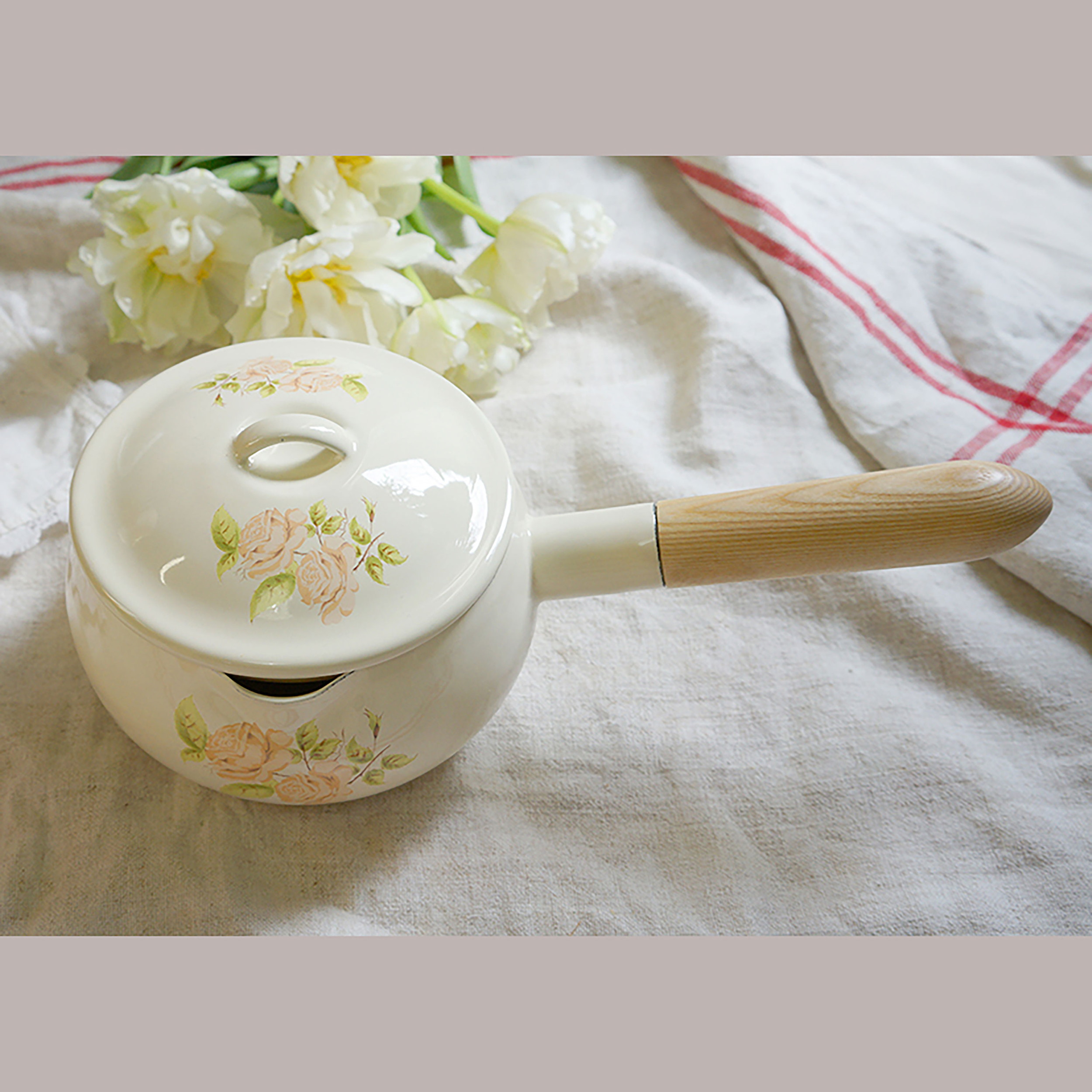 ダイアナローズ　小魔女の片手鍋