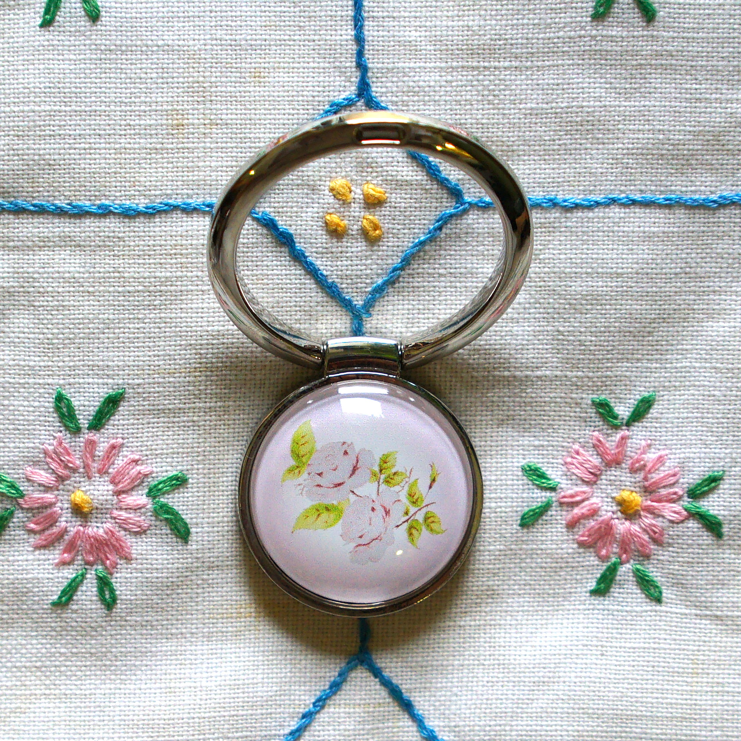 ダイアナローズ　スマホリング