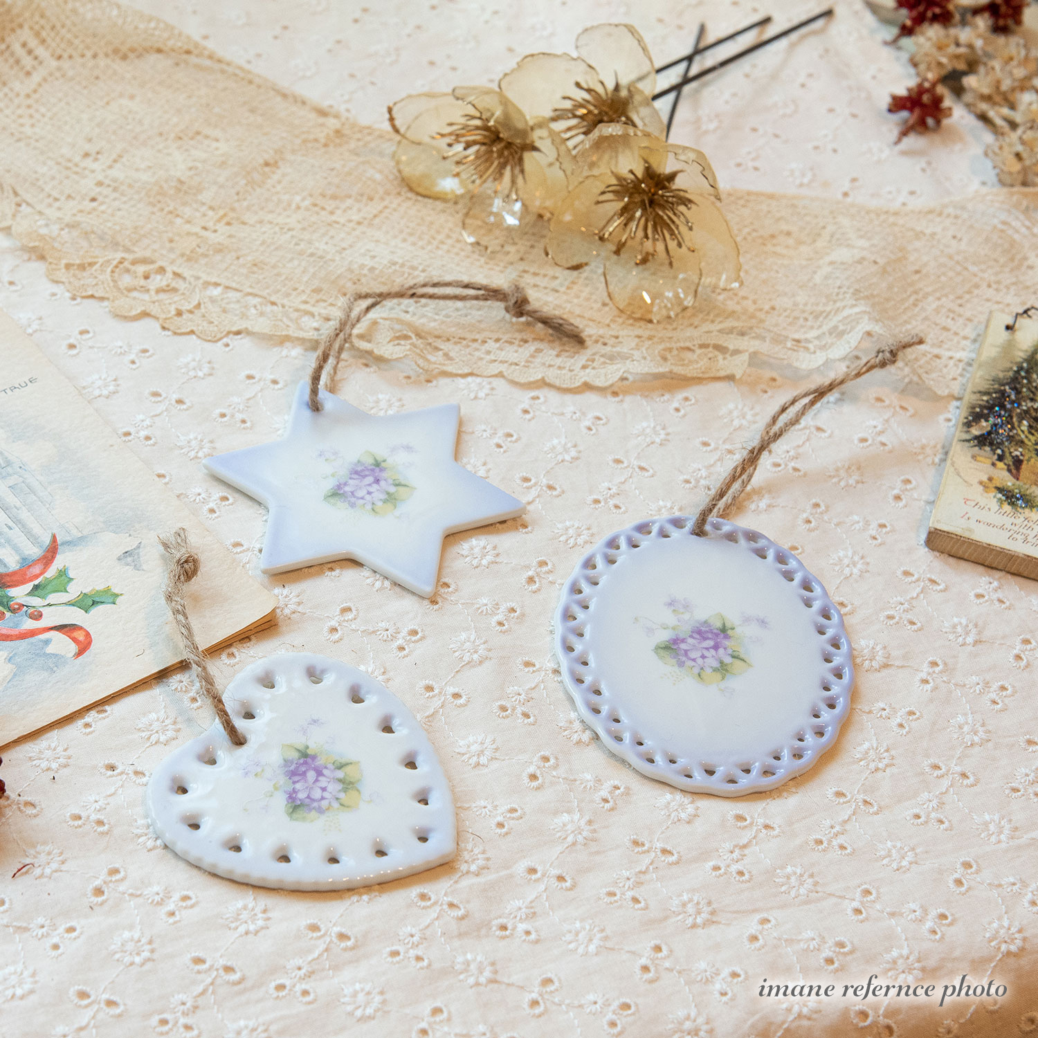 スミレ　オーナメント