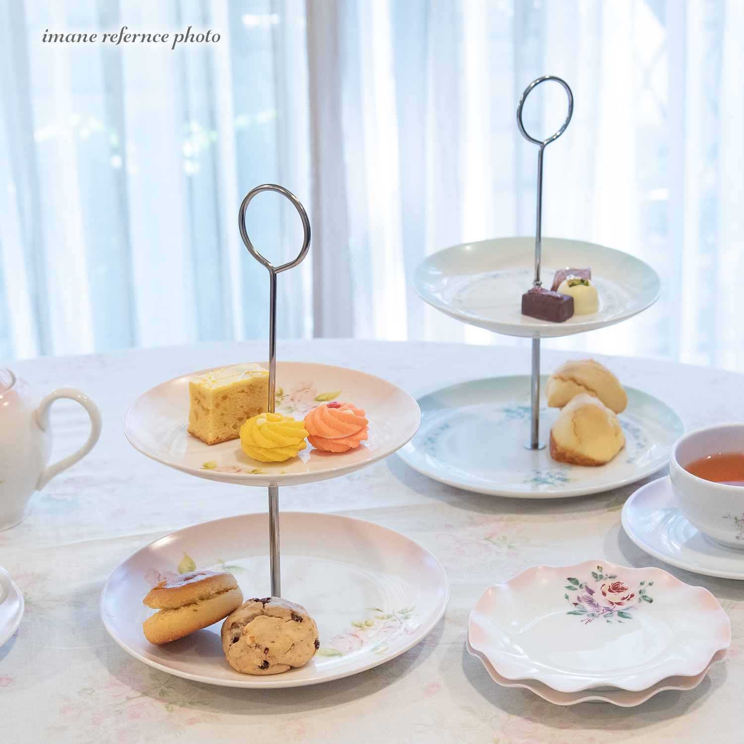 エマ　ケーキスタンド