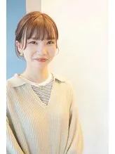 小林 桃子
