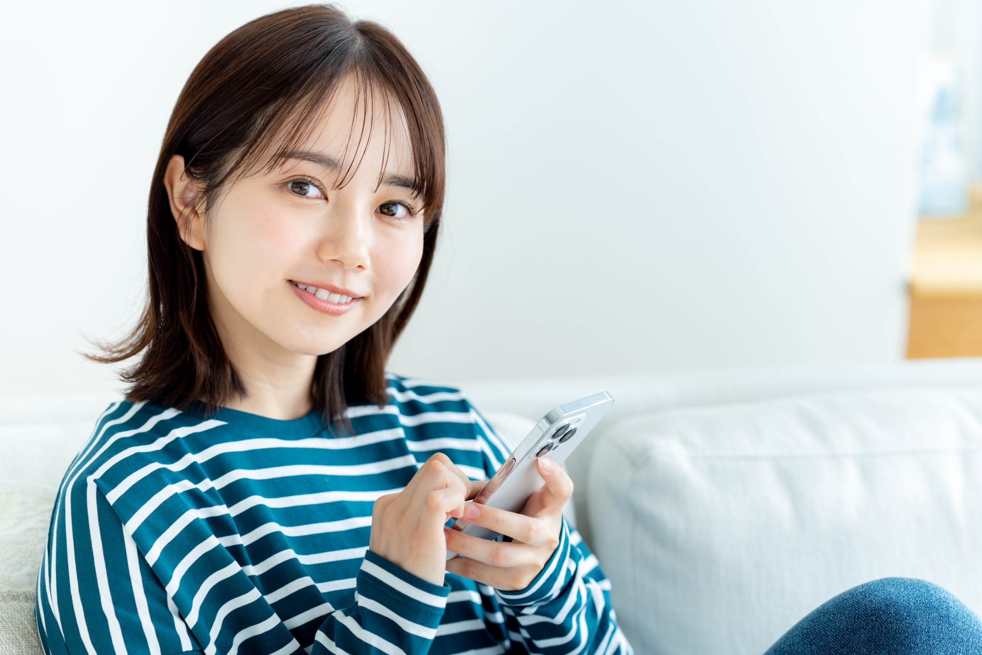 Kadode Space 「見せない」から「魅せる」へ。クローゼットがなくても叶う隠す収納アイデア