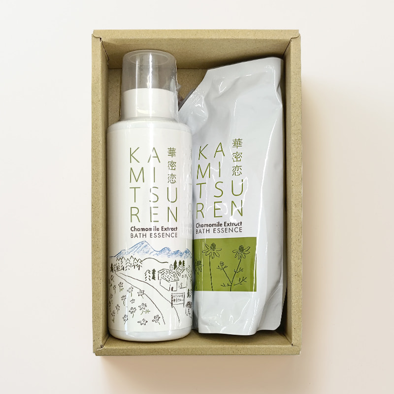 【ギフトボックス】薬用入浴剤400mLカミツレの里限定パッケージ+詰替え用350mL 母の日/通常: 通常ギフト